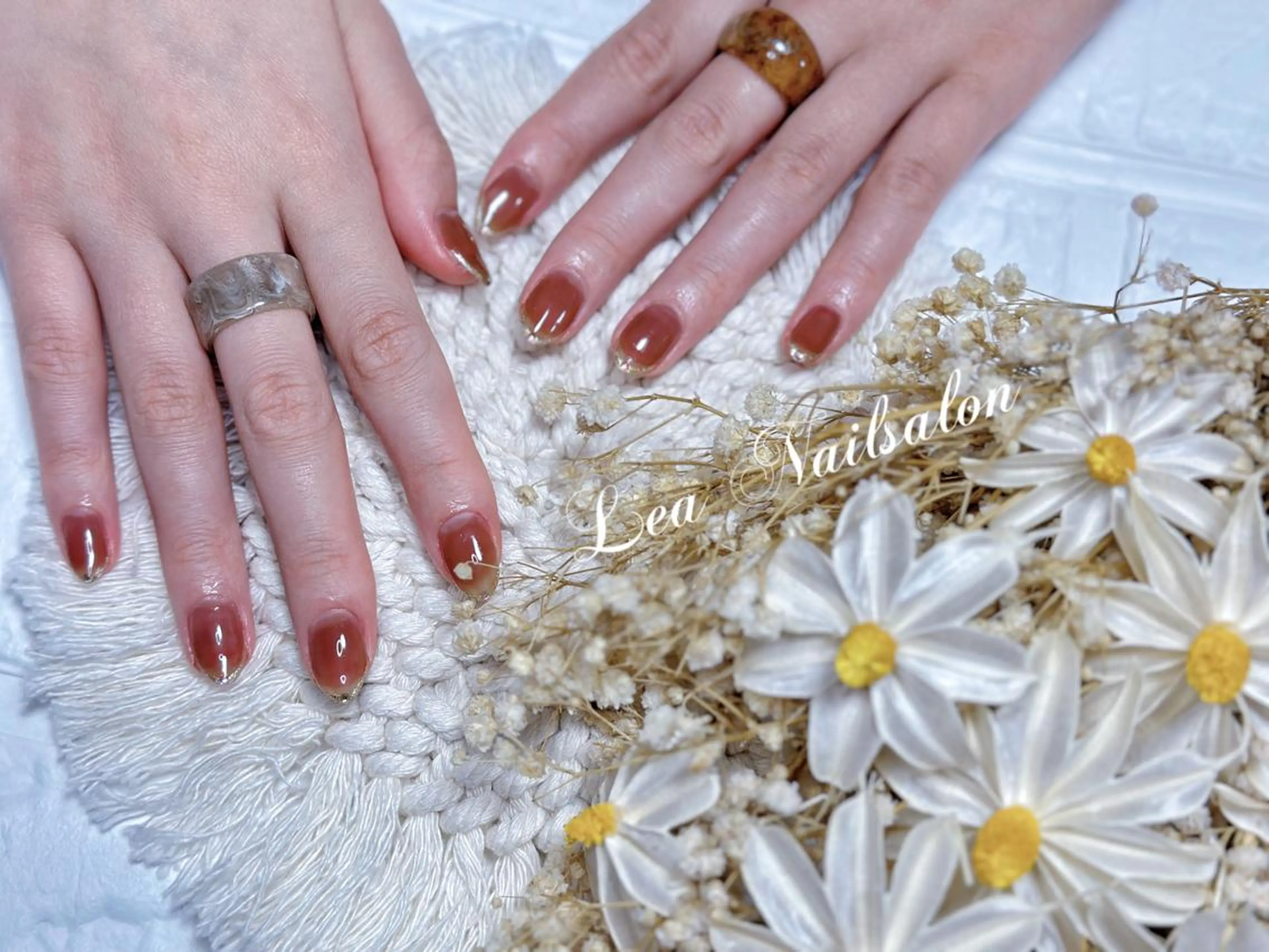 ショート カラー ネイル Le’a NailSalonのネイルデザイン