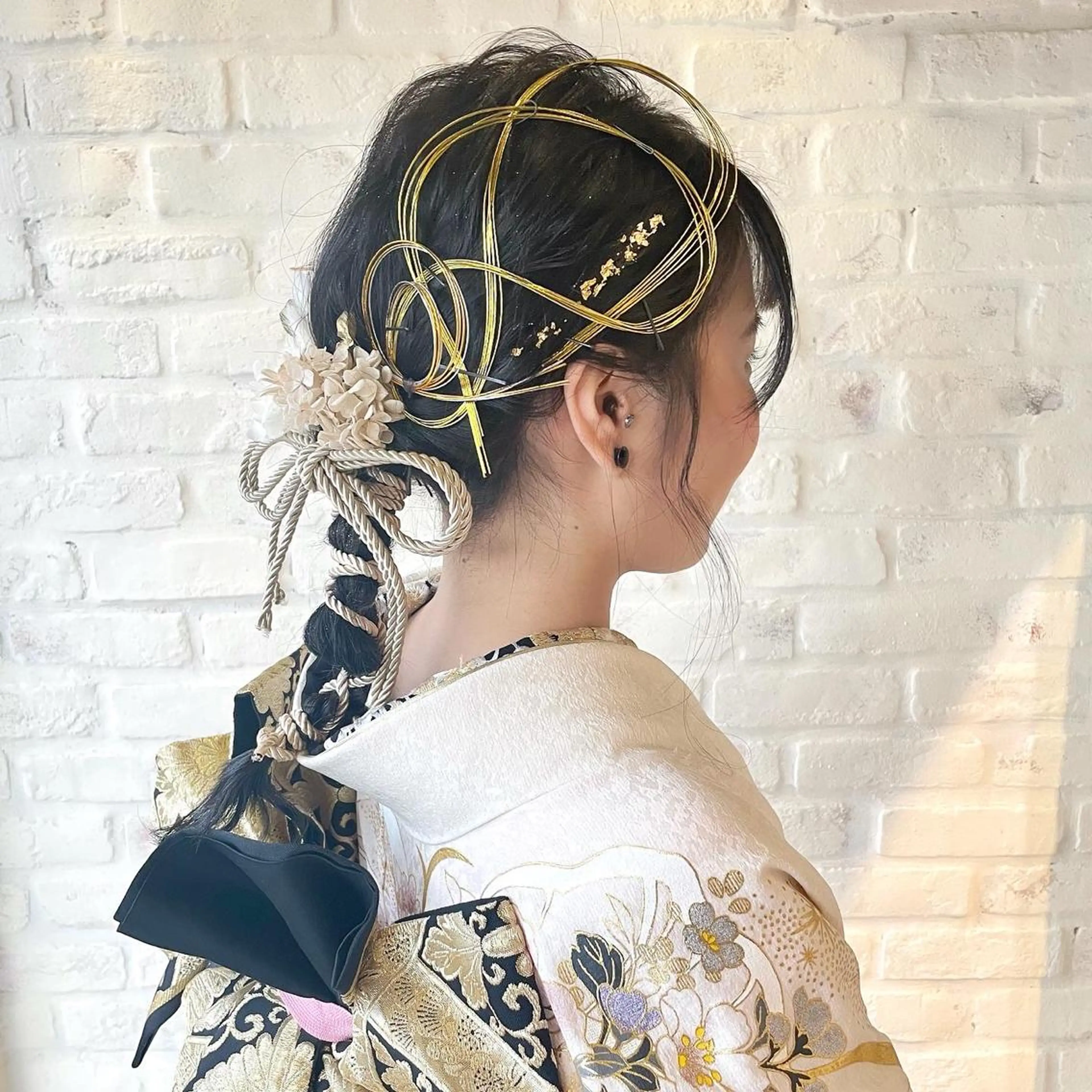 セミロング ヘアアレンジ kyoka .のヘアスタイル