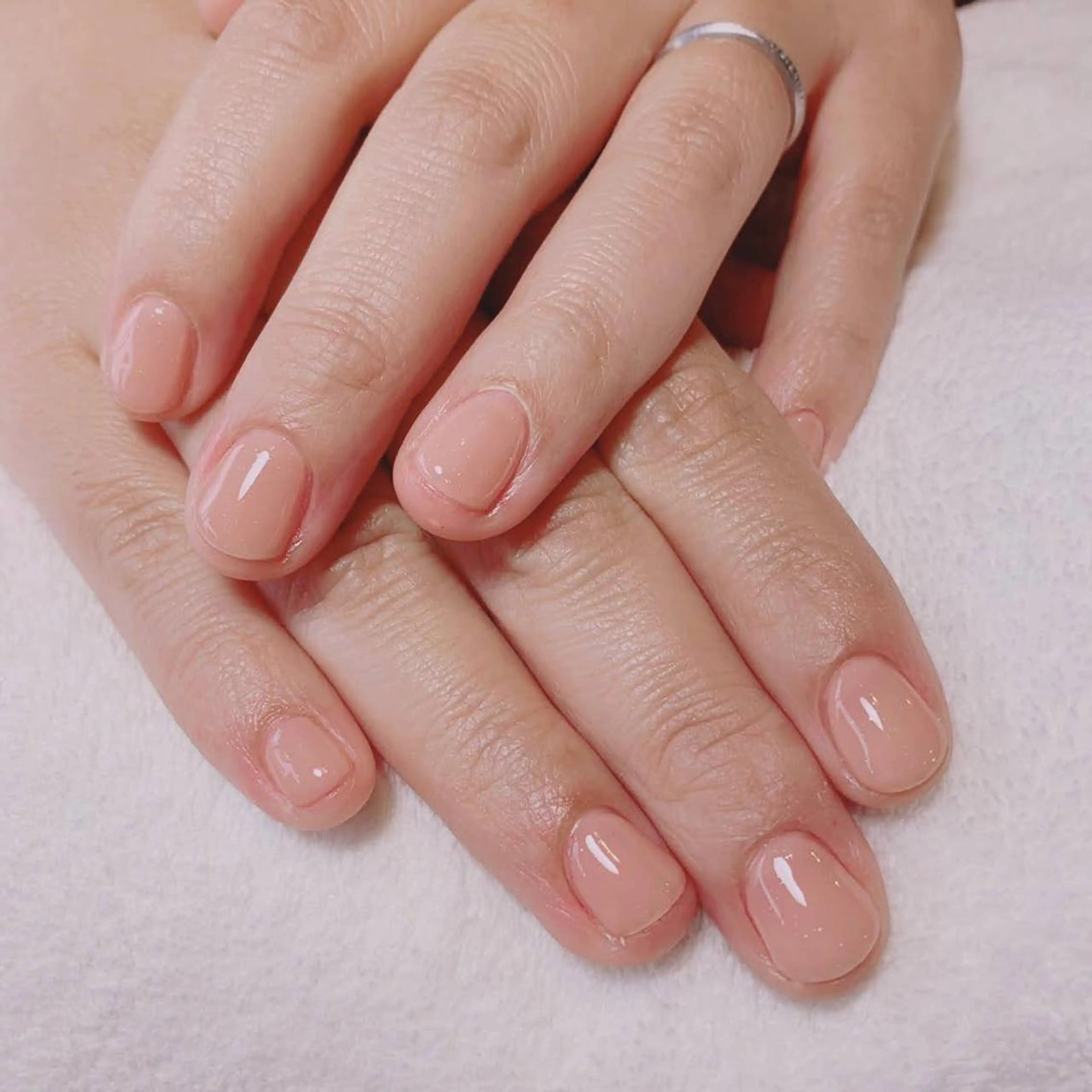 ネイル ワンカラーネイル 小池 英里香のネイルデザイン