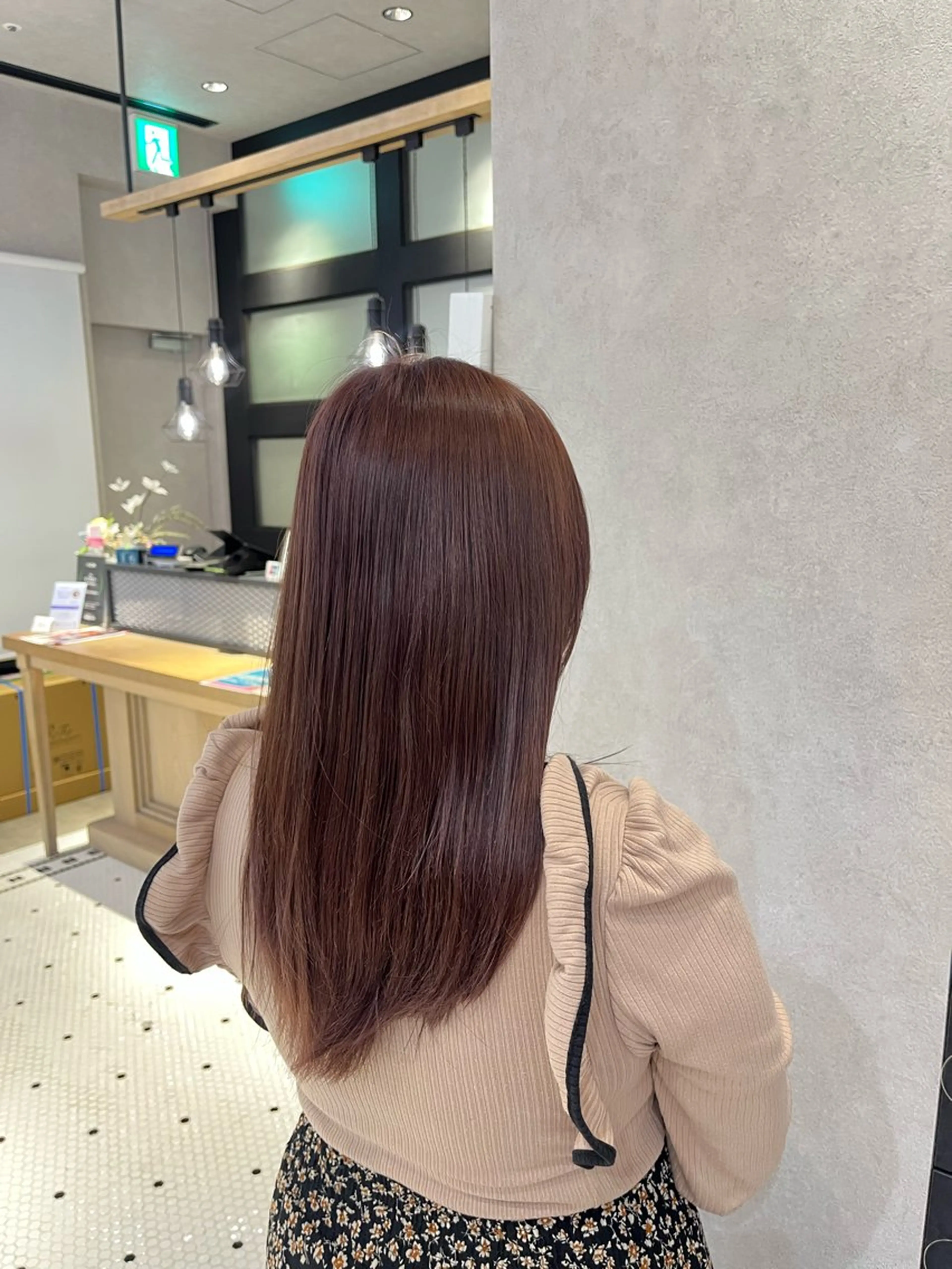 カラー 河又 みさとのヘアスタイル