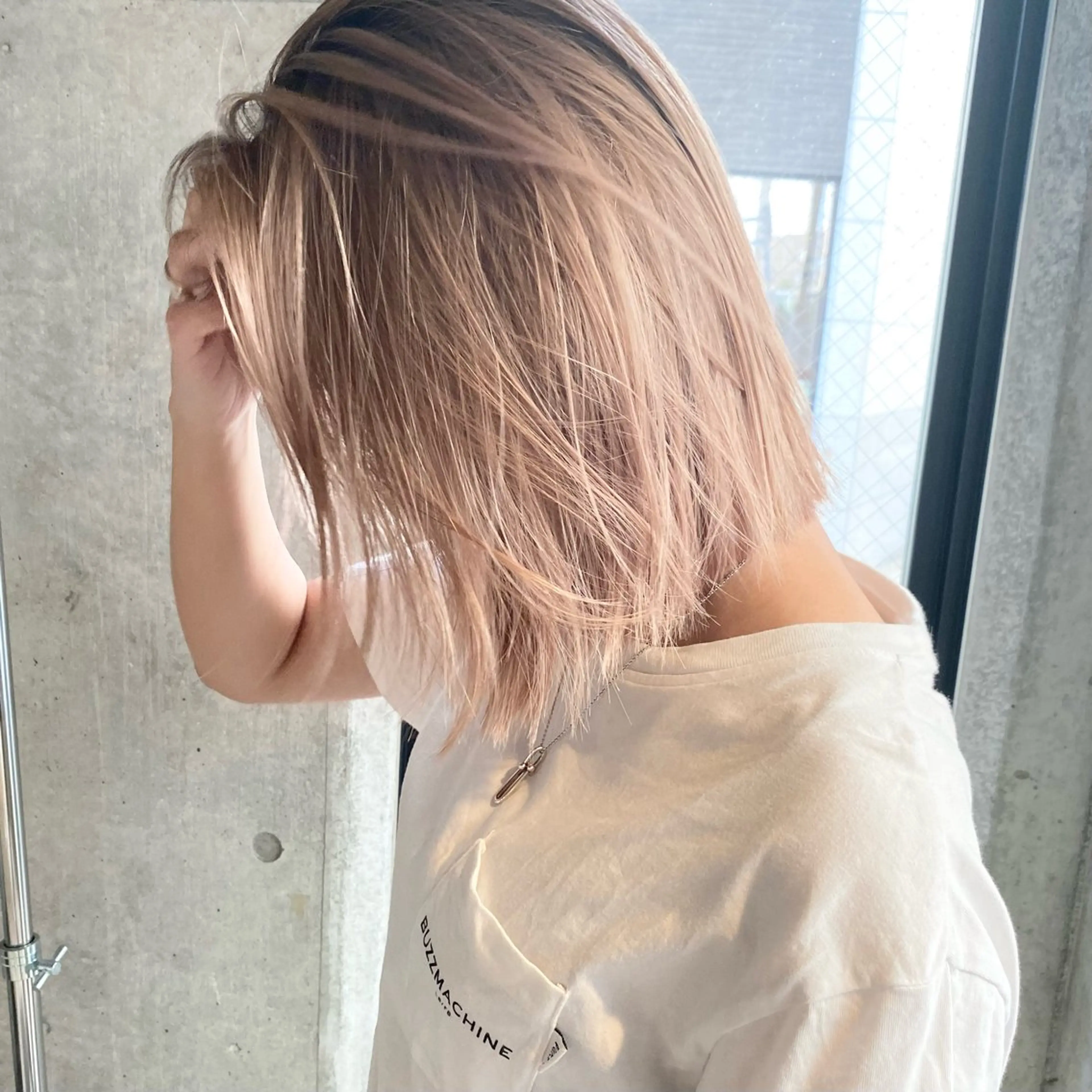 ショート ⭐️横浜ブリーチ特化 美容師 堤涼⭐️のヘアスタイル