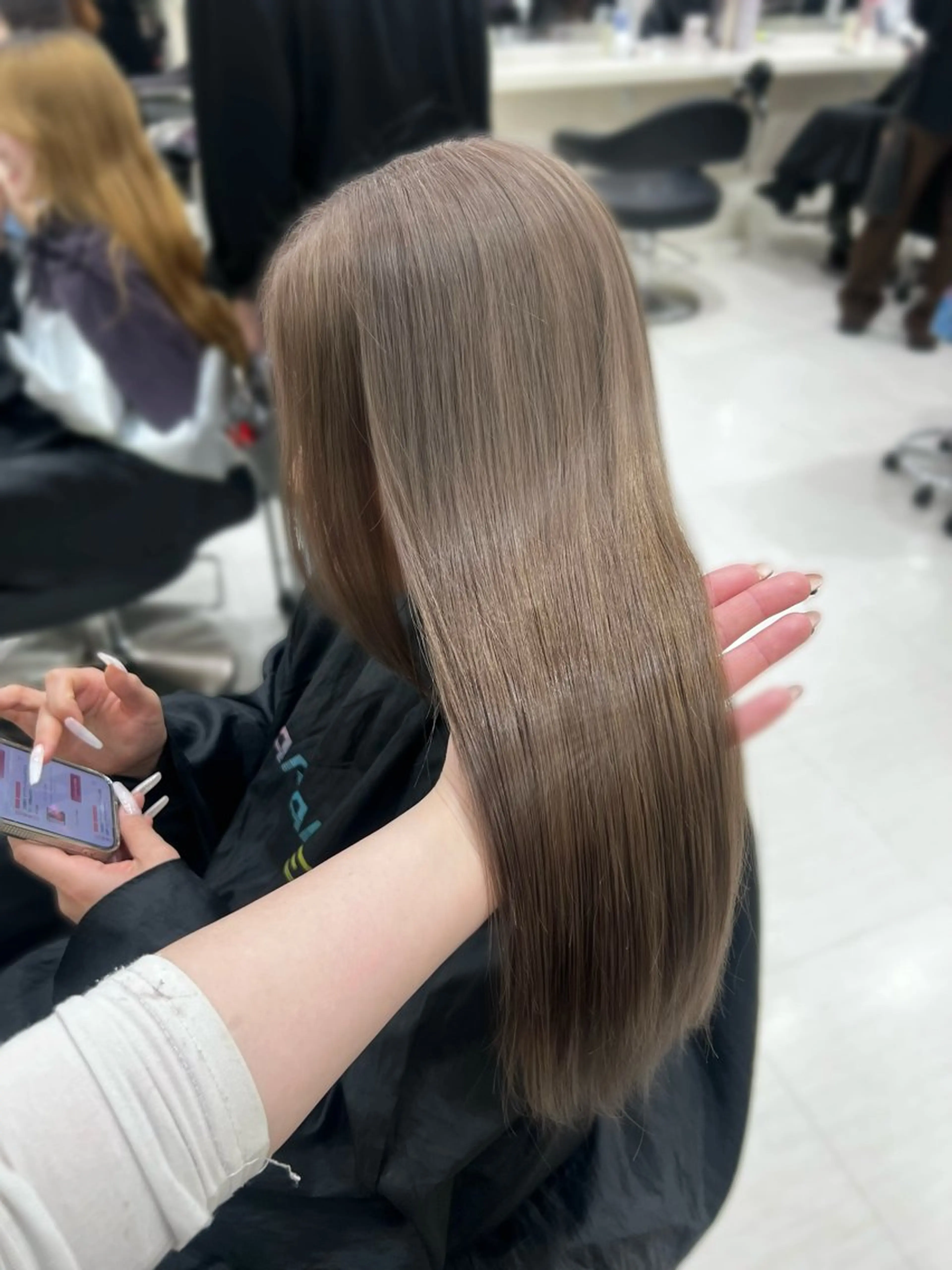 ロング カラー ヘアアレンジ ヘアカラー 韓国レイヤー＆ピンク 艶髪🩶maikoのヘアスタイル