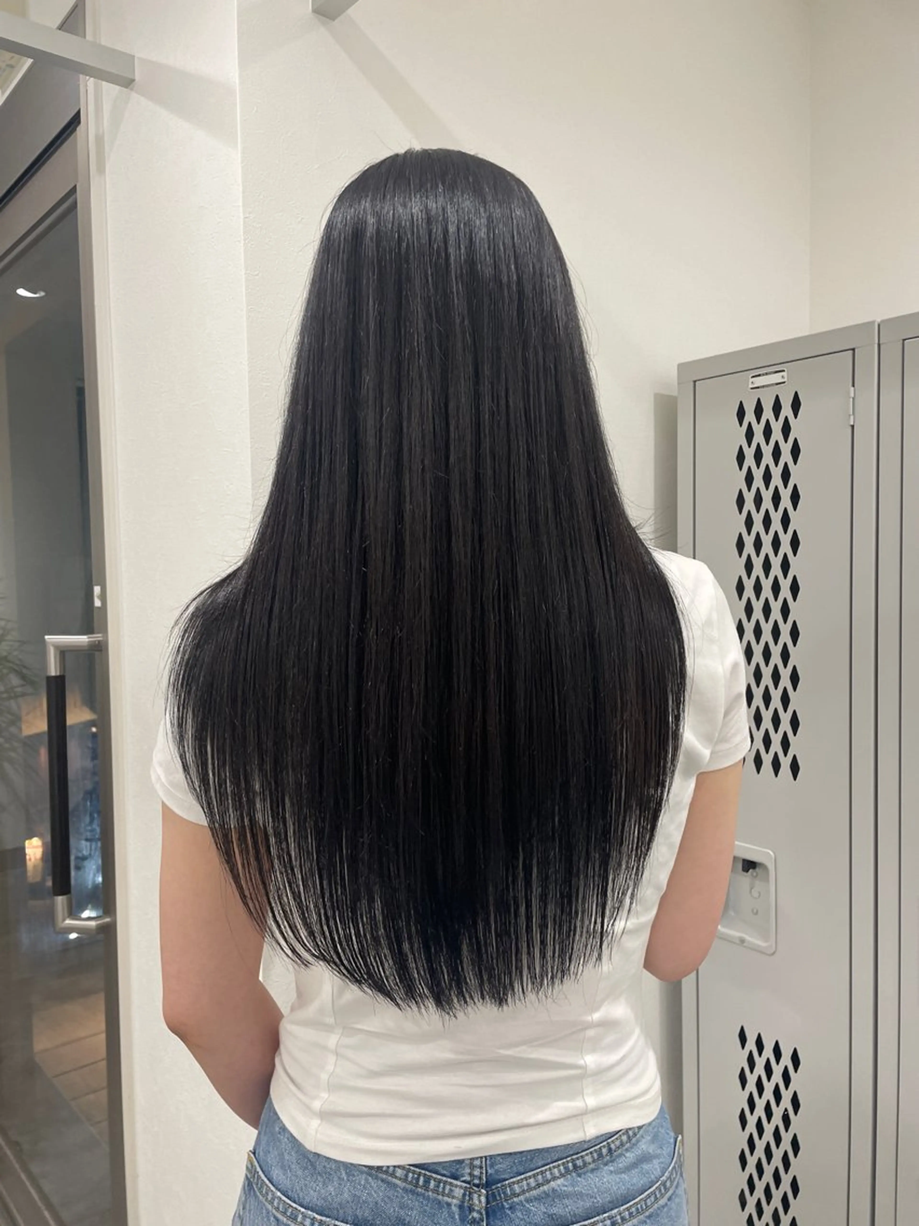 「カット」💇‍♀️🪄＋癖を伸ばす「うる艶髪質改善トリートメント」🫧🫶🏻話題の超音波アイロン付き💍の写真