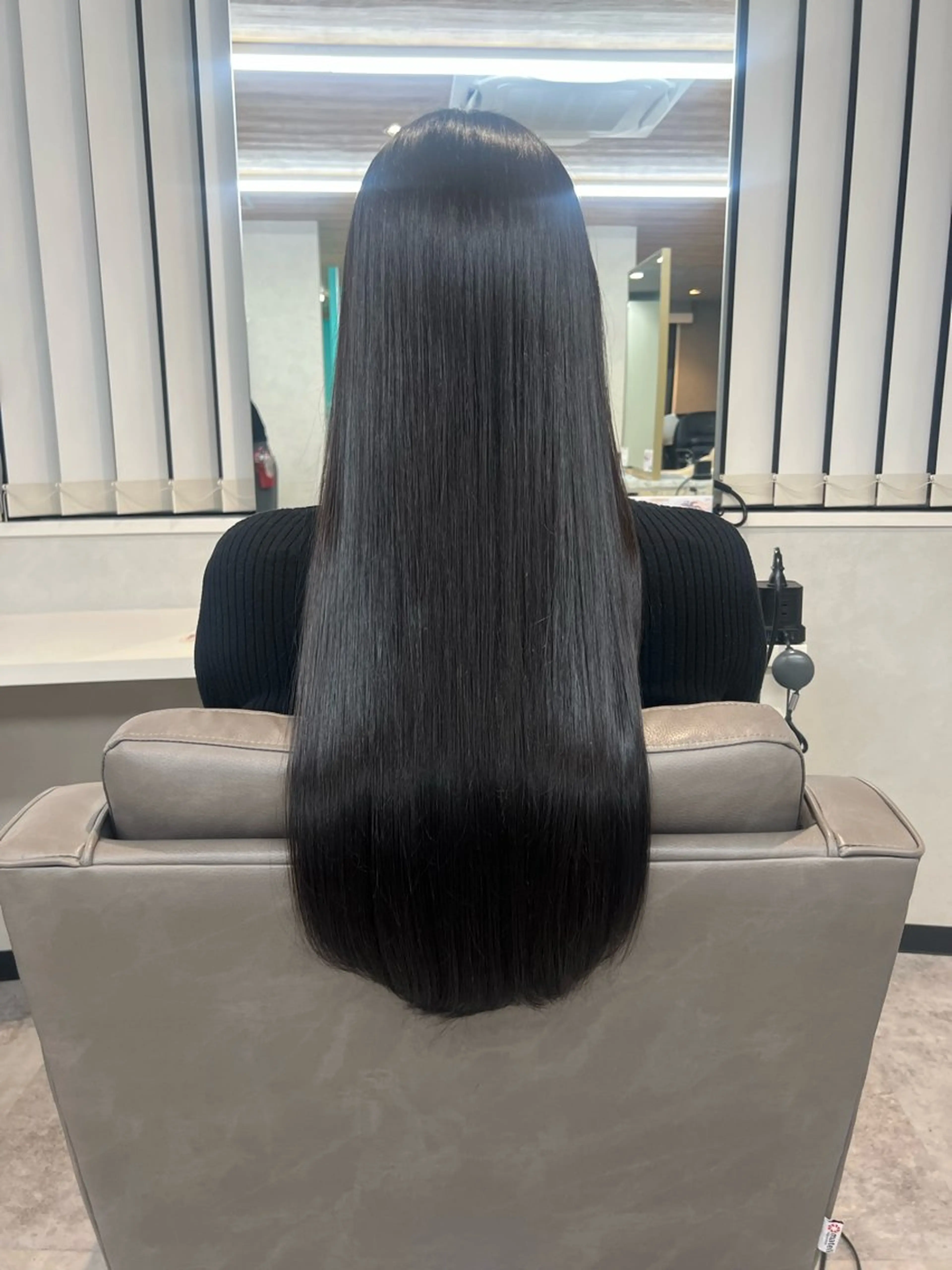 ロング カラー ヘアカラー 髙橋 羽衣利のヘアスタイル