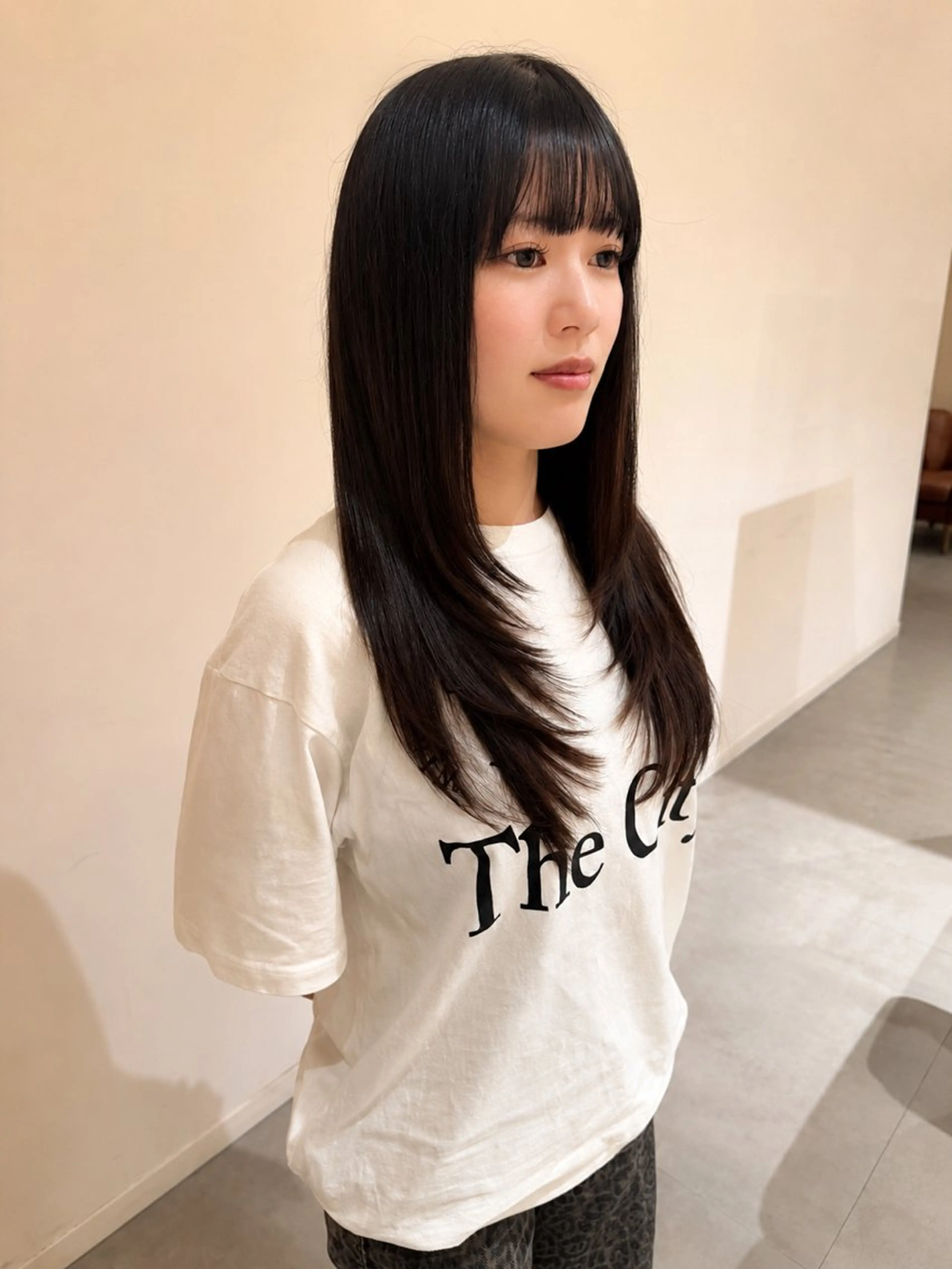 ロング ハイレイヤー レイヤーカット 山中 萌花のヘアスタイル