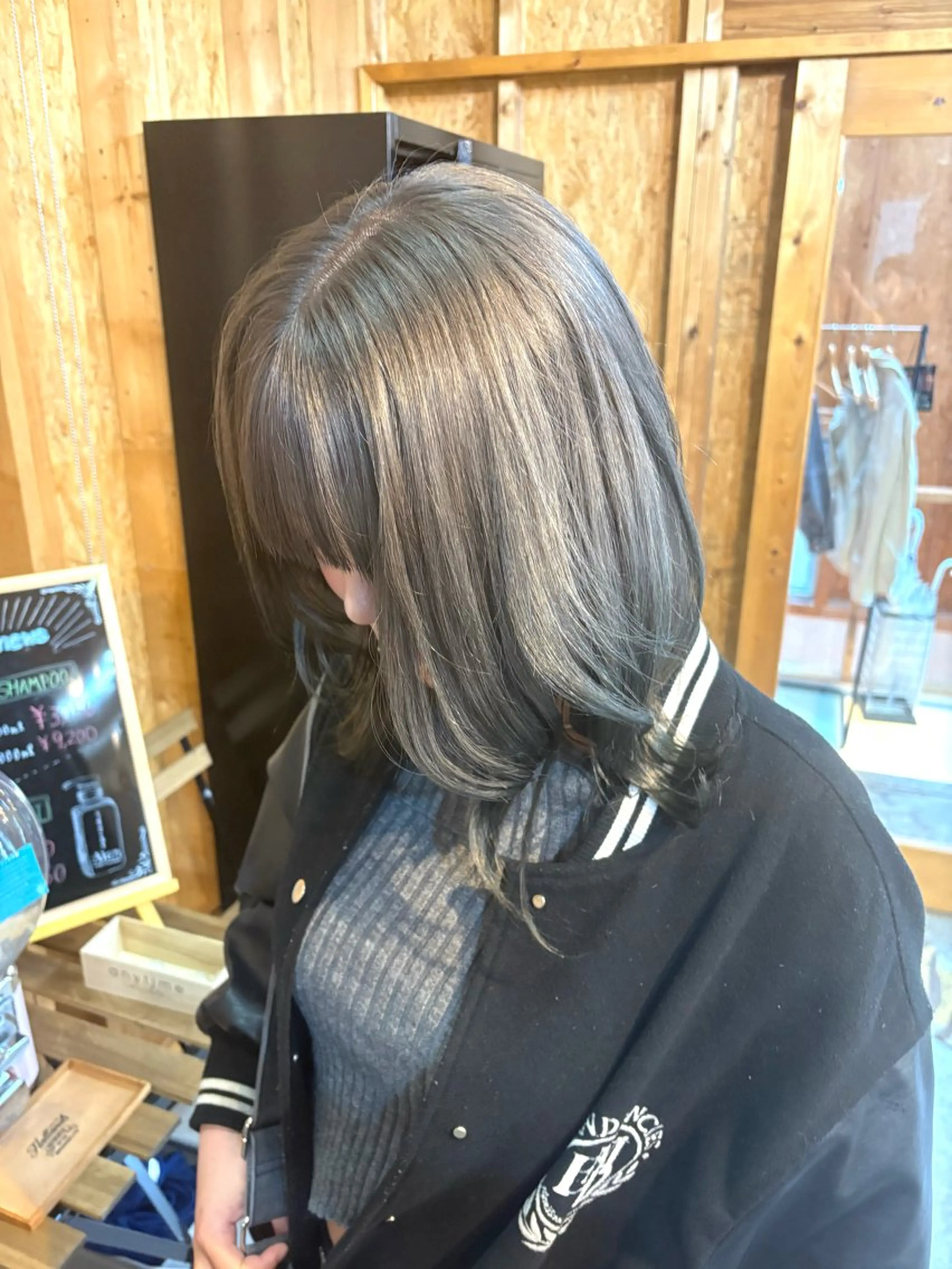 カラー ヘアカラー トリートメント まろみ暖色×ボブ ×chia🕯のヘアスタイル