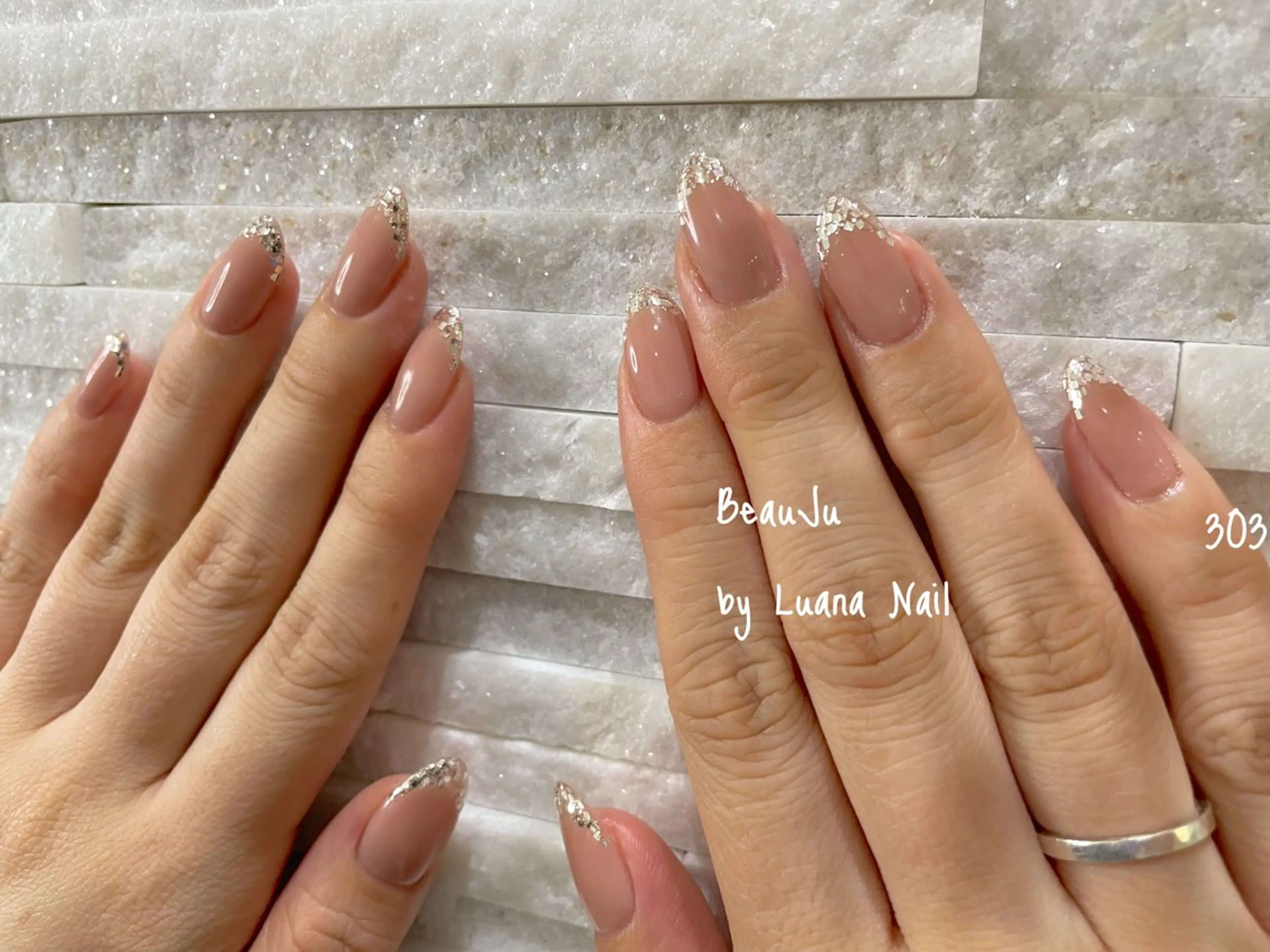 ネイル フレンチネイル ラメ(グリッター) ハンドネイル BeauJu by Luana Nailのネイルデザイン