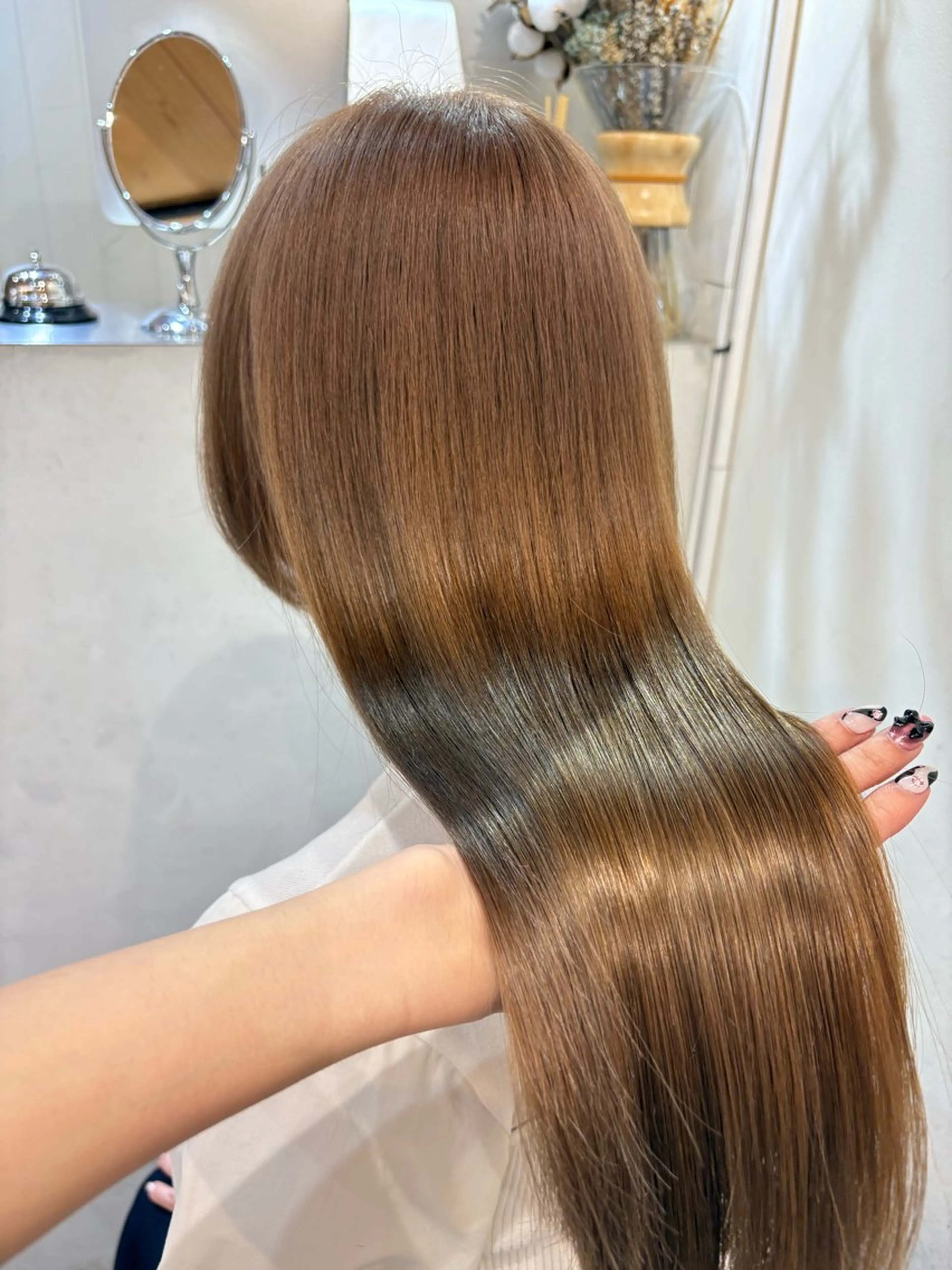 ロング カラー ヘアアレンジ ベージュカラー ミルクティーベージュ カット ヘアカラー トリートメント 🧸艶々韓国ヘア 🧁mizunaのヘアスタイル