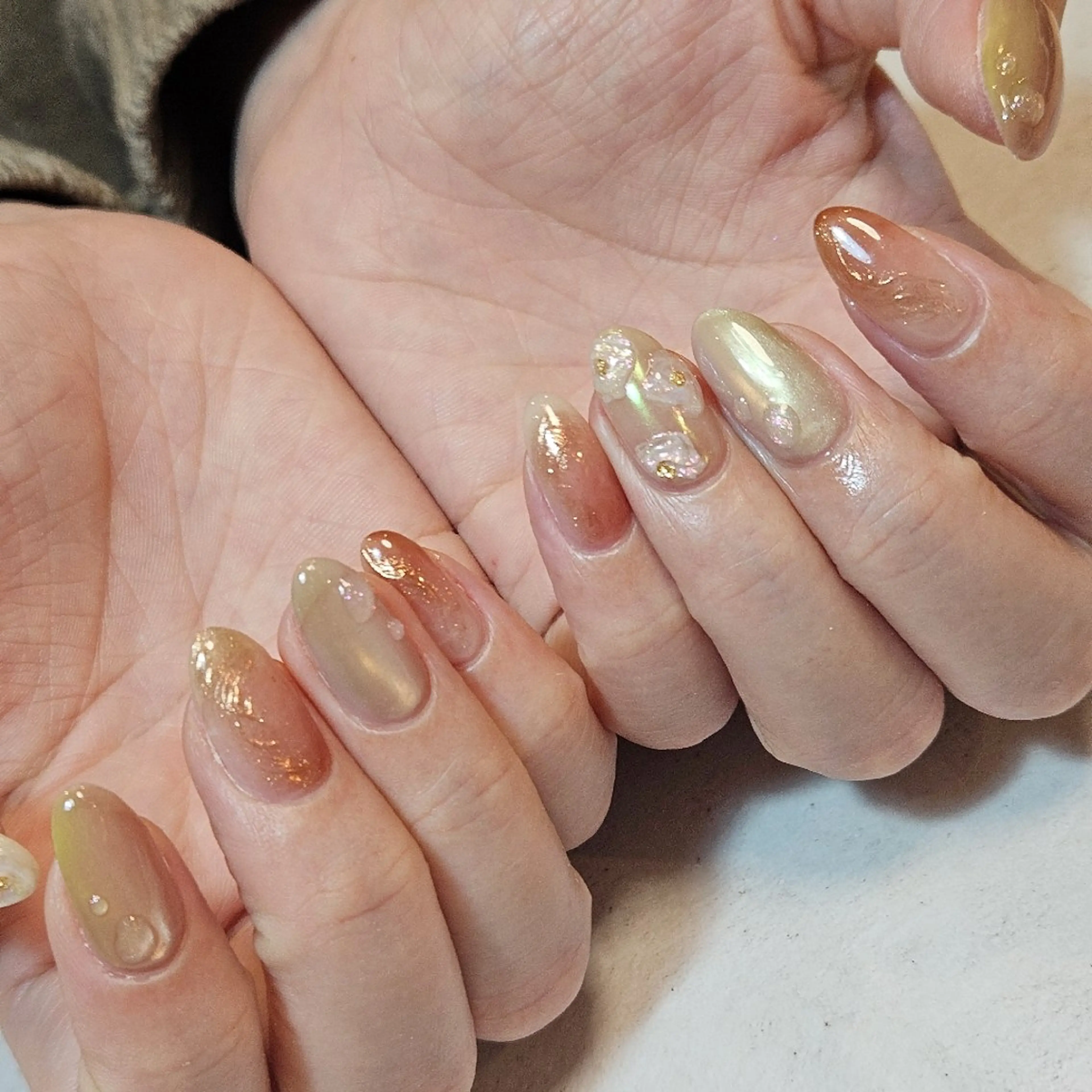 ネイル グラデーション 春ネイル 夏ネイル ハンドネイル Nailsalon manoのネイルデザイン