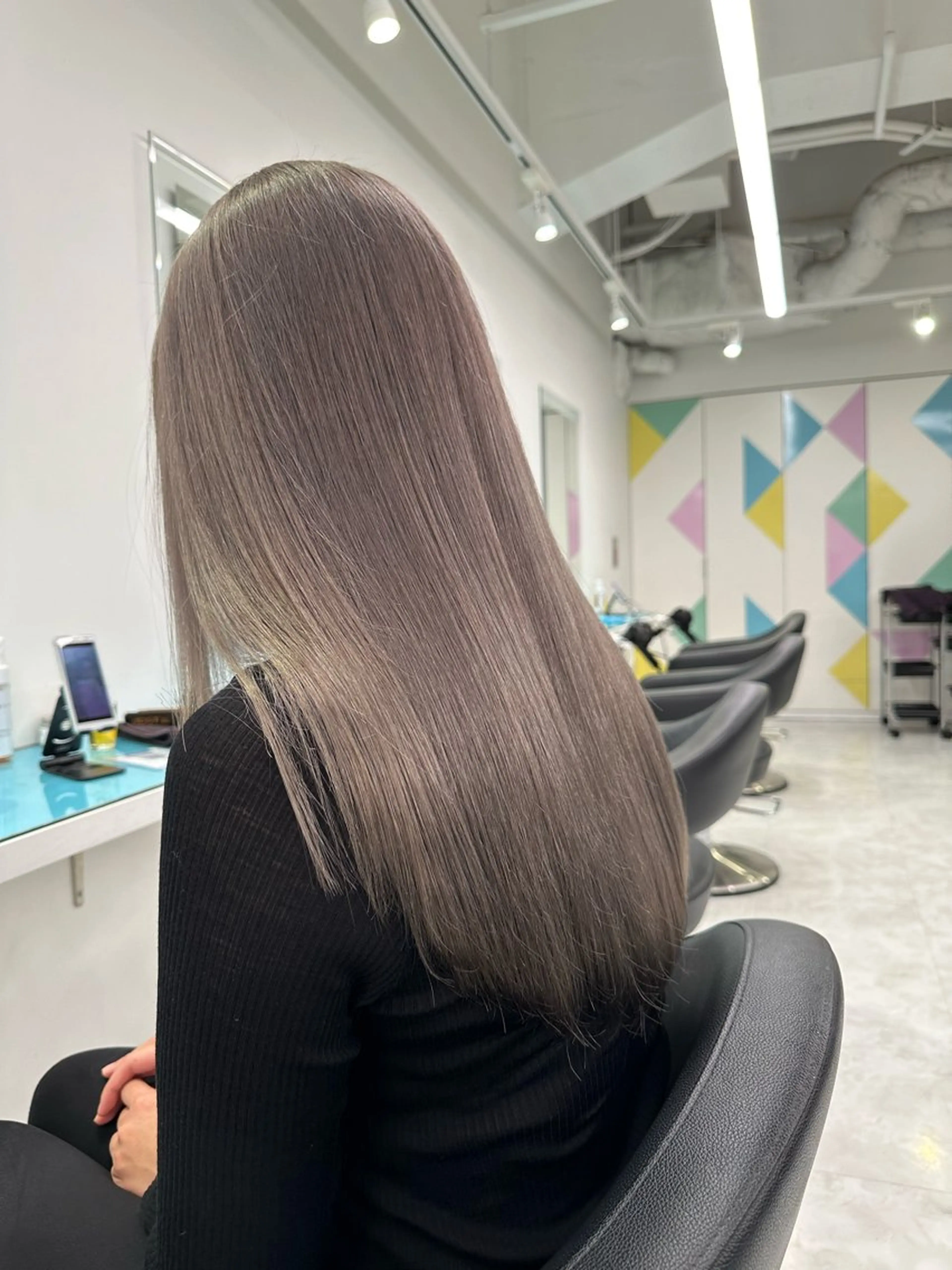 ロング カラー シルバー ヘアカラー トリートメント 渋谷/透明感カラー /半個室/こうめいのヘアスタイル