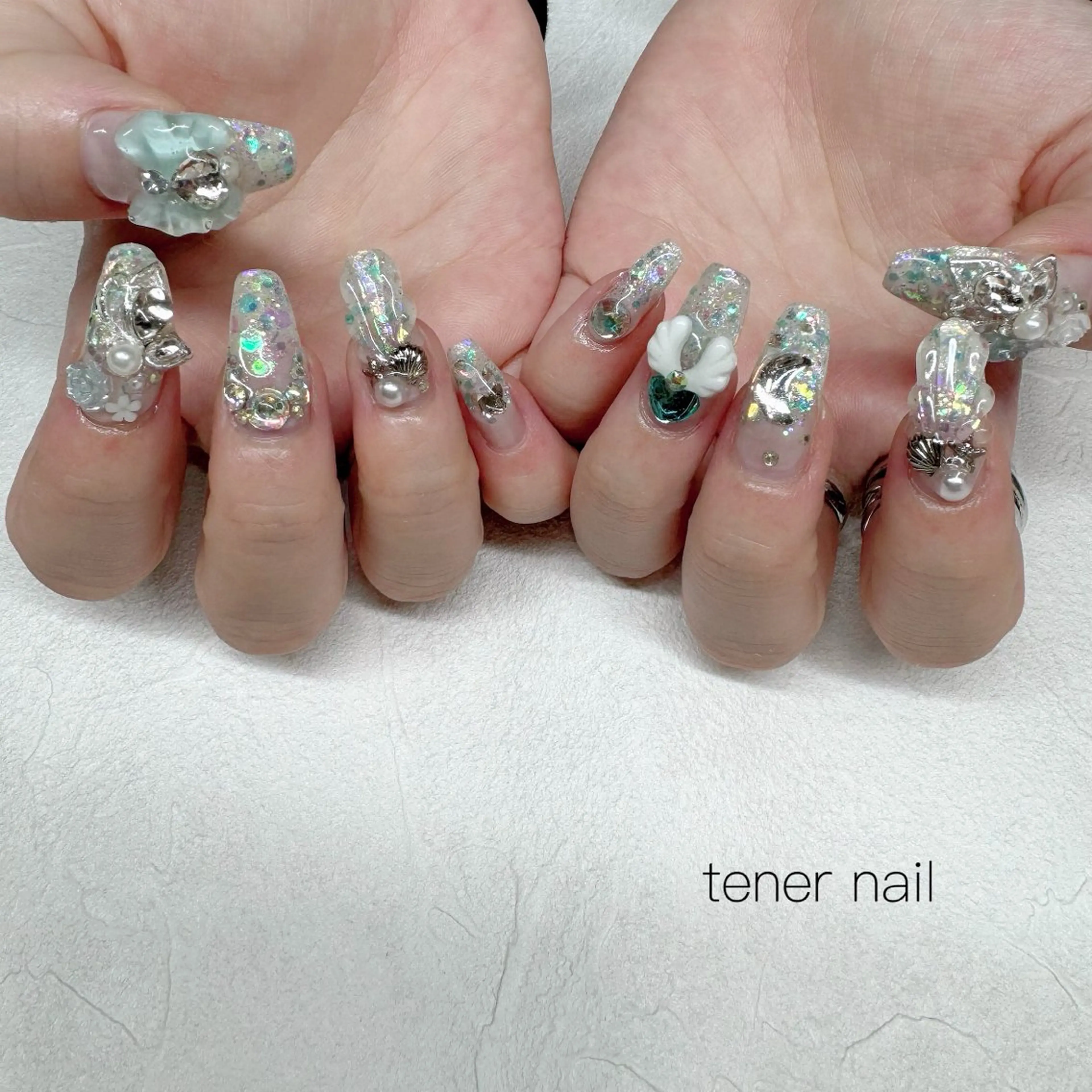 ネイル クリアネイル キラキラネイル 夏ネイル ハンドネイル テネルネイル tener nailのネイルデザイン
