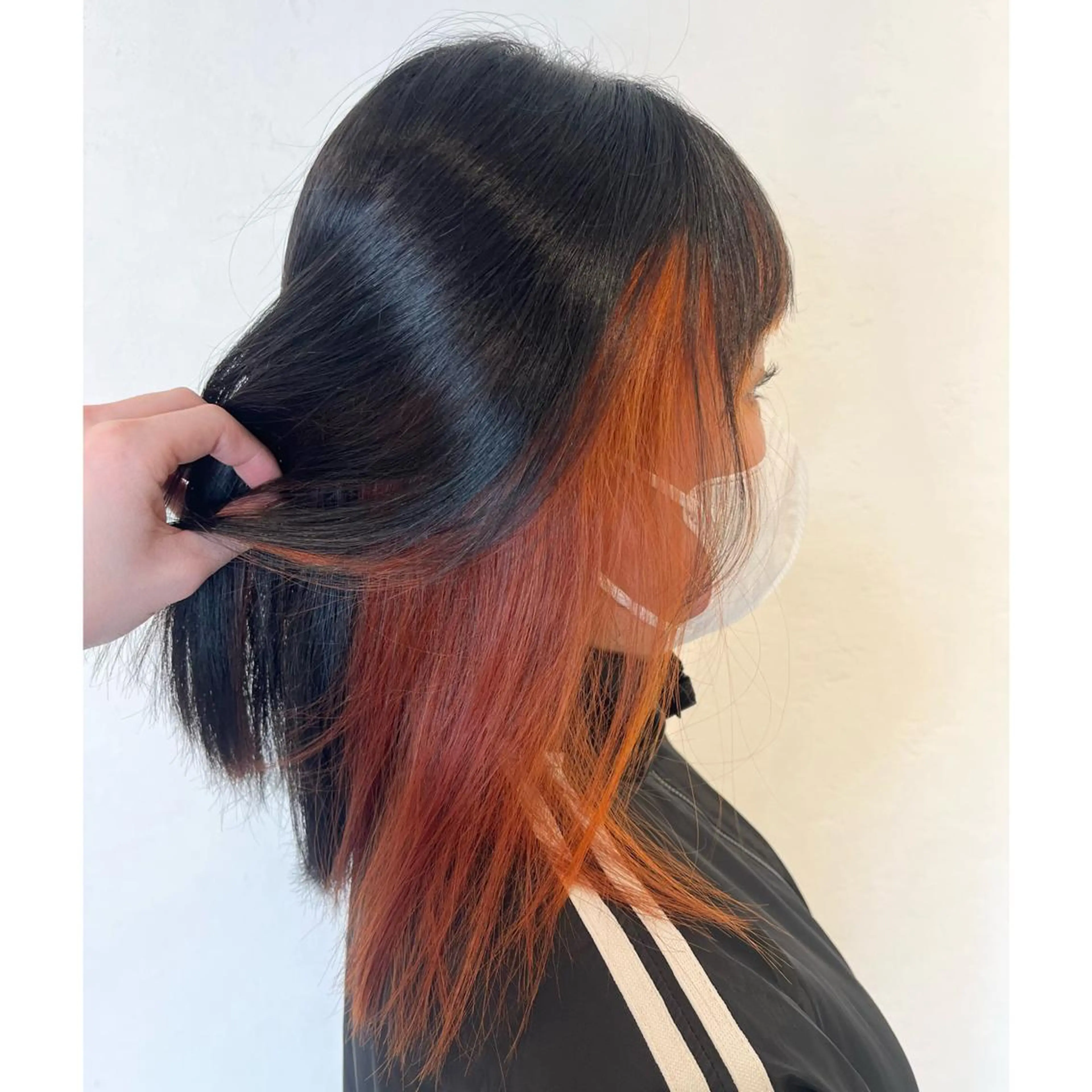 カラー ブリーチ オレンジ はしもと あかりのヘアスタイル