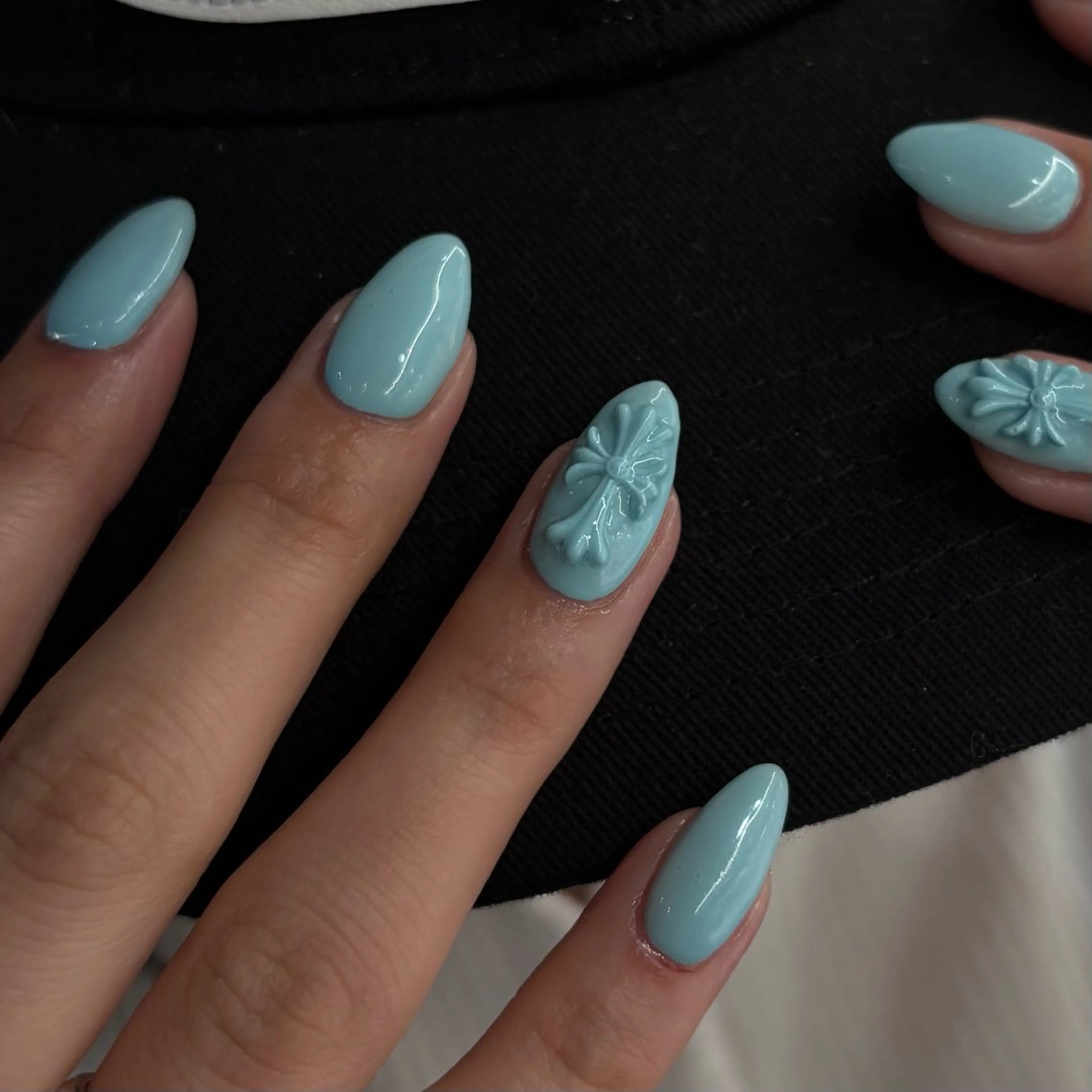 ネイル ハンドネイル 似合わせカラー 🥣KYOKAのヘアスタイル