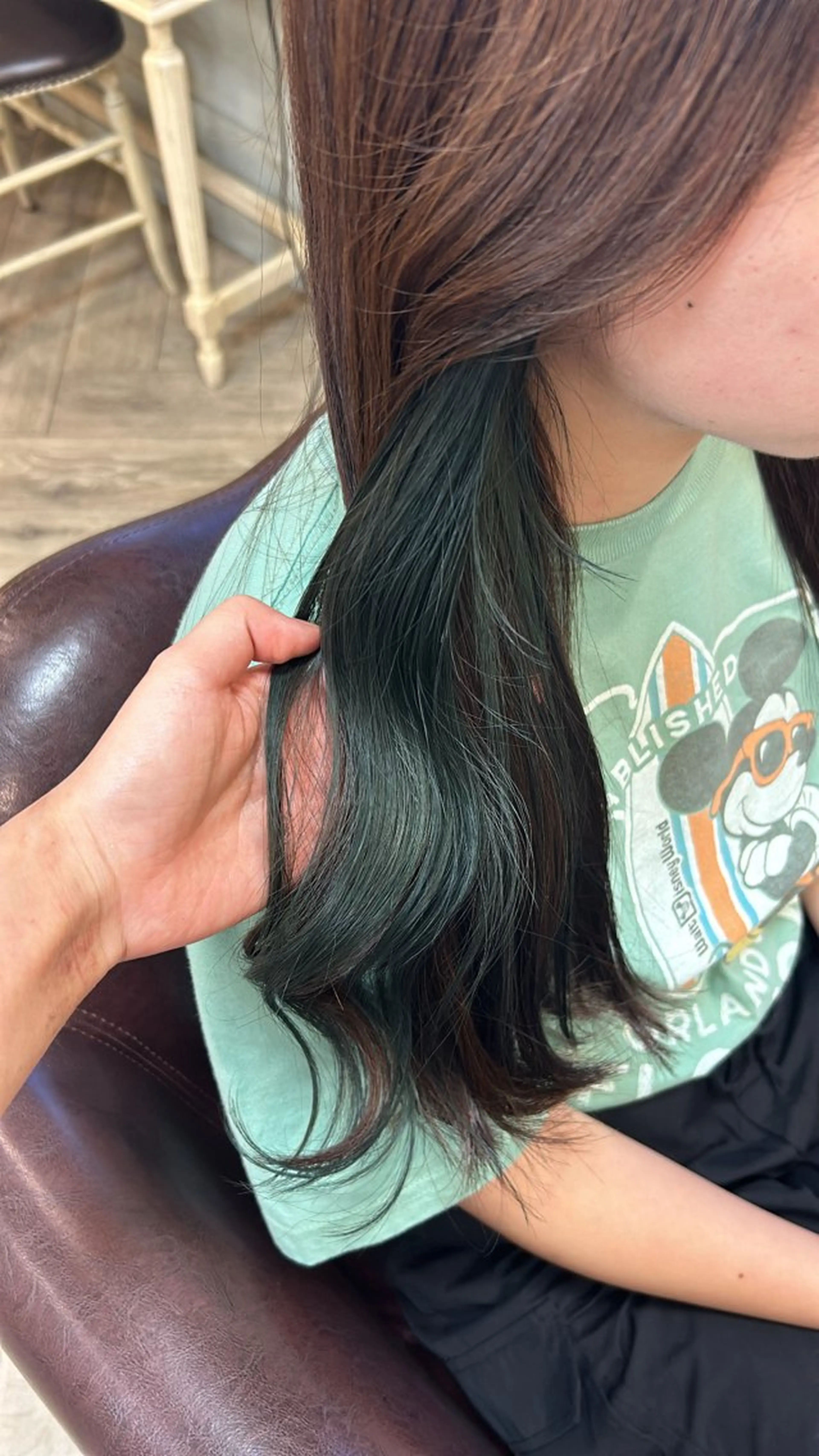 ロング カラー アオバ / ハイトーンカラーのヘアスタイル