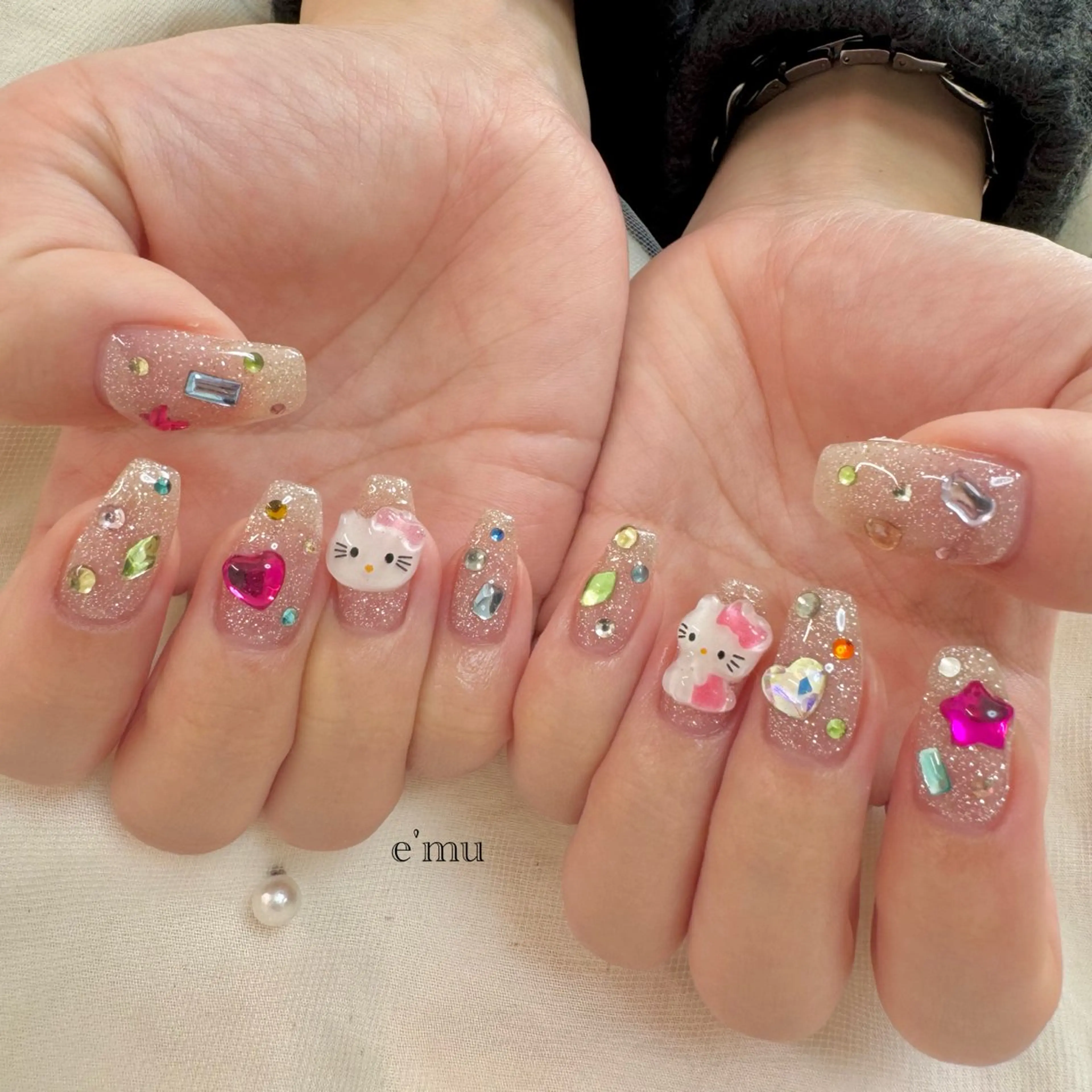 ネイル nail salon e'mu💐のネイルデザイン
