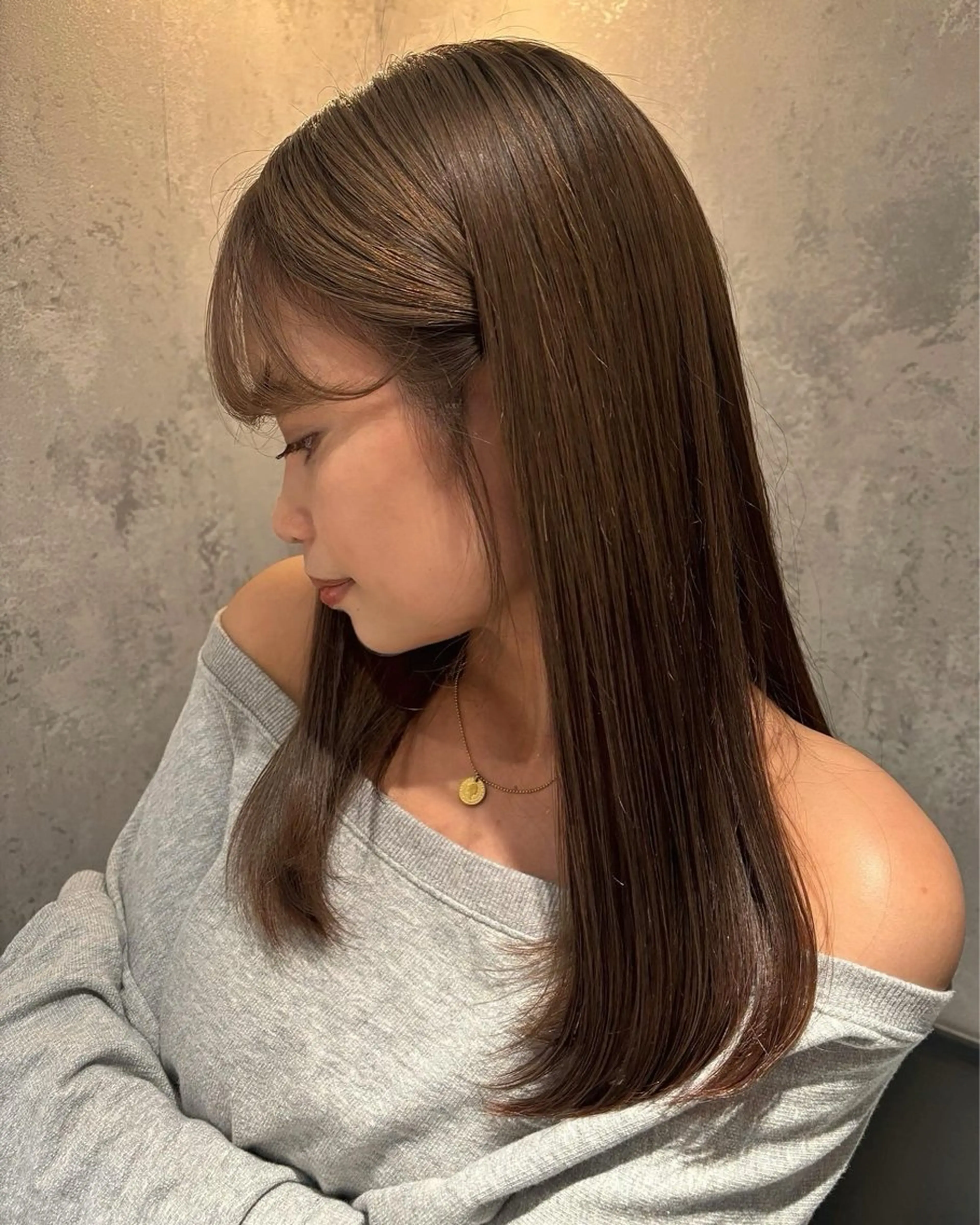 セミロング カラー ☀️個性派/横浜パ ーマ/暖色/ミミのヘアスタイル