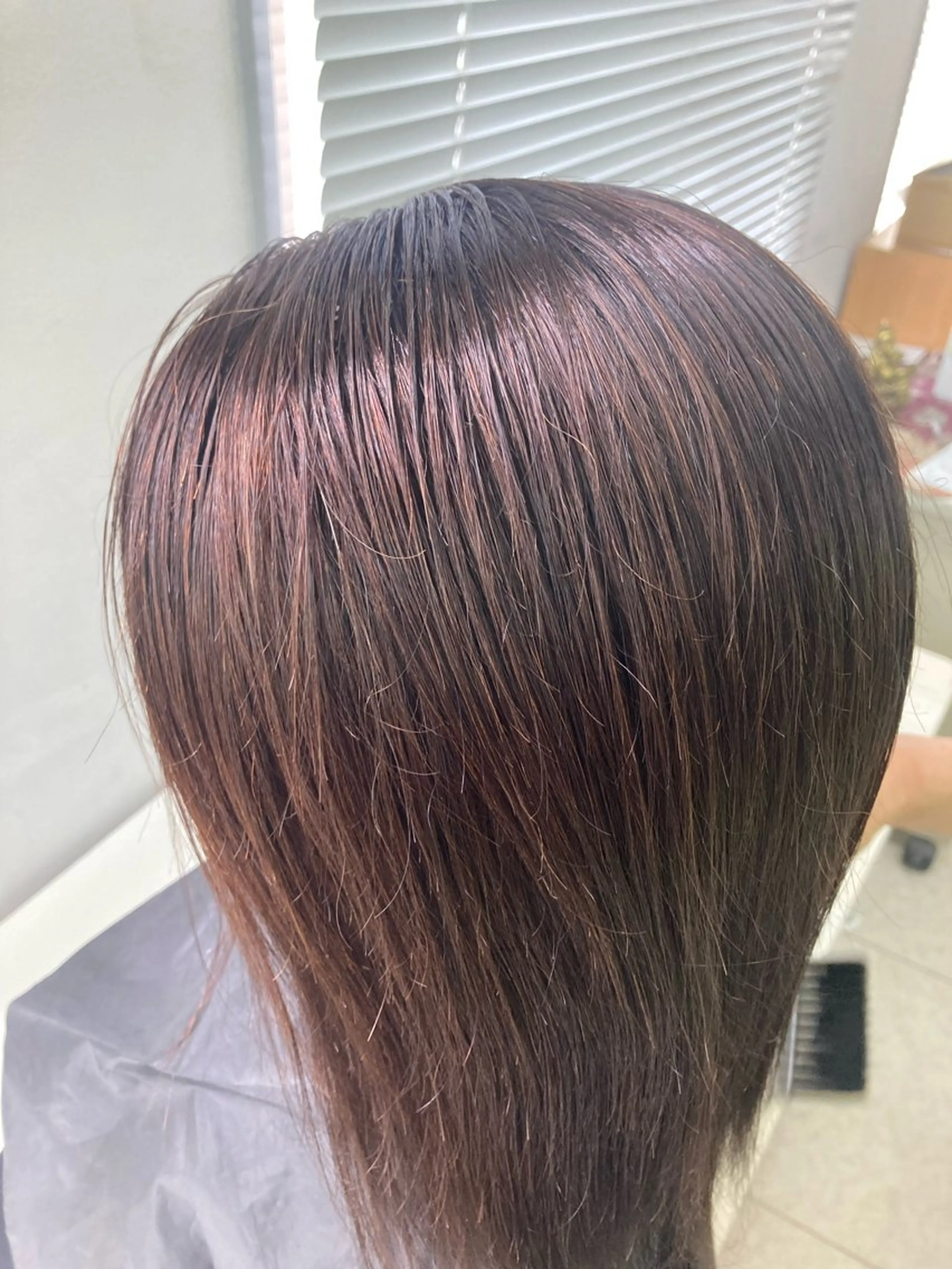 ミディアム カラー ヘアアレンジ 🤍たんない みく🖤のヘアスタイル