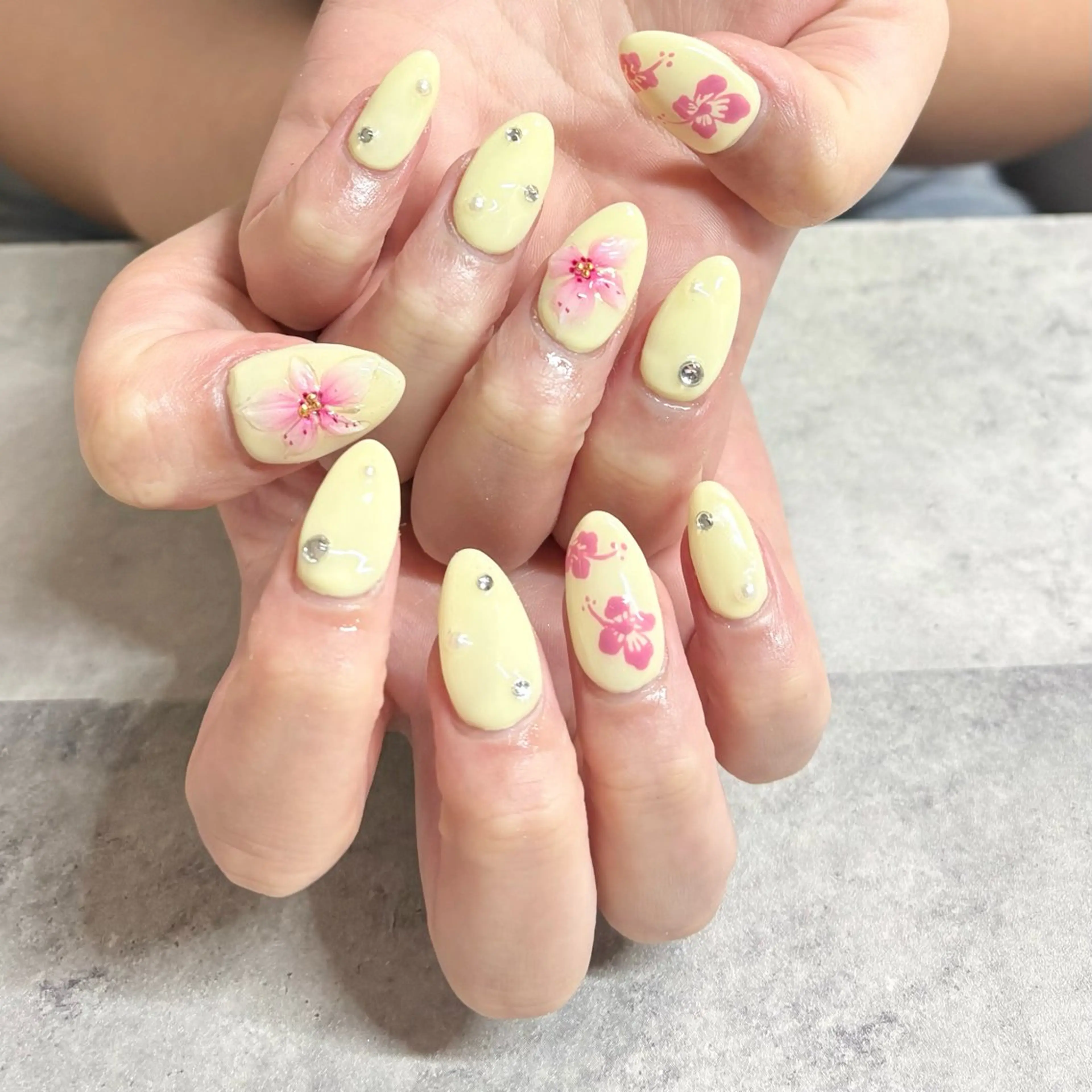 ネイル FELICE ﾌｪﾘｰﾁｪのネイルデザイン