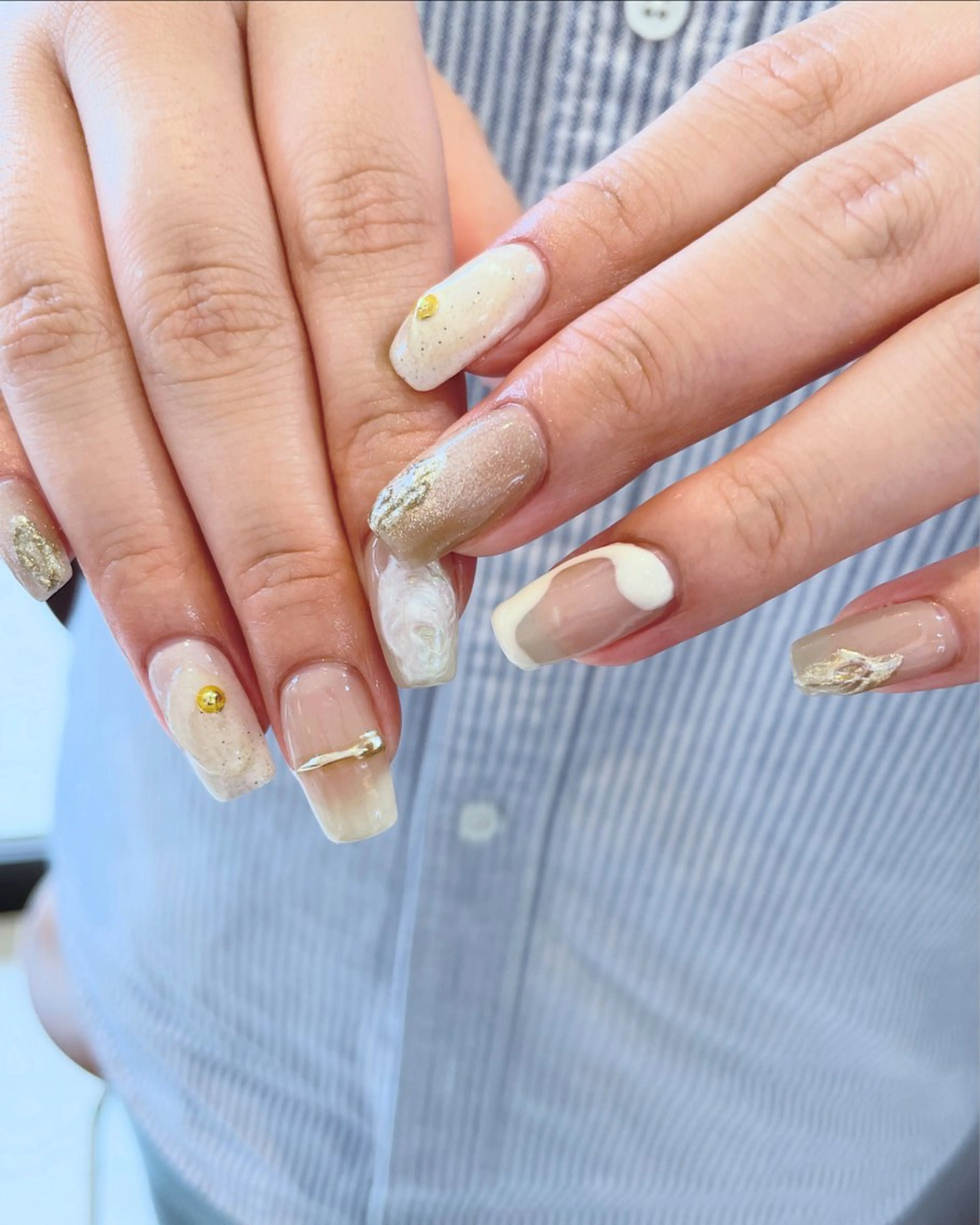 【オフあり】リピーター様🩵おまかせニュアンスネイルの写真