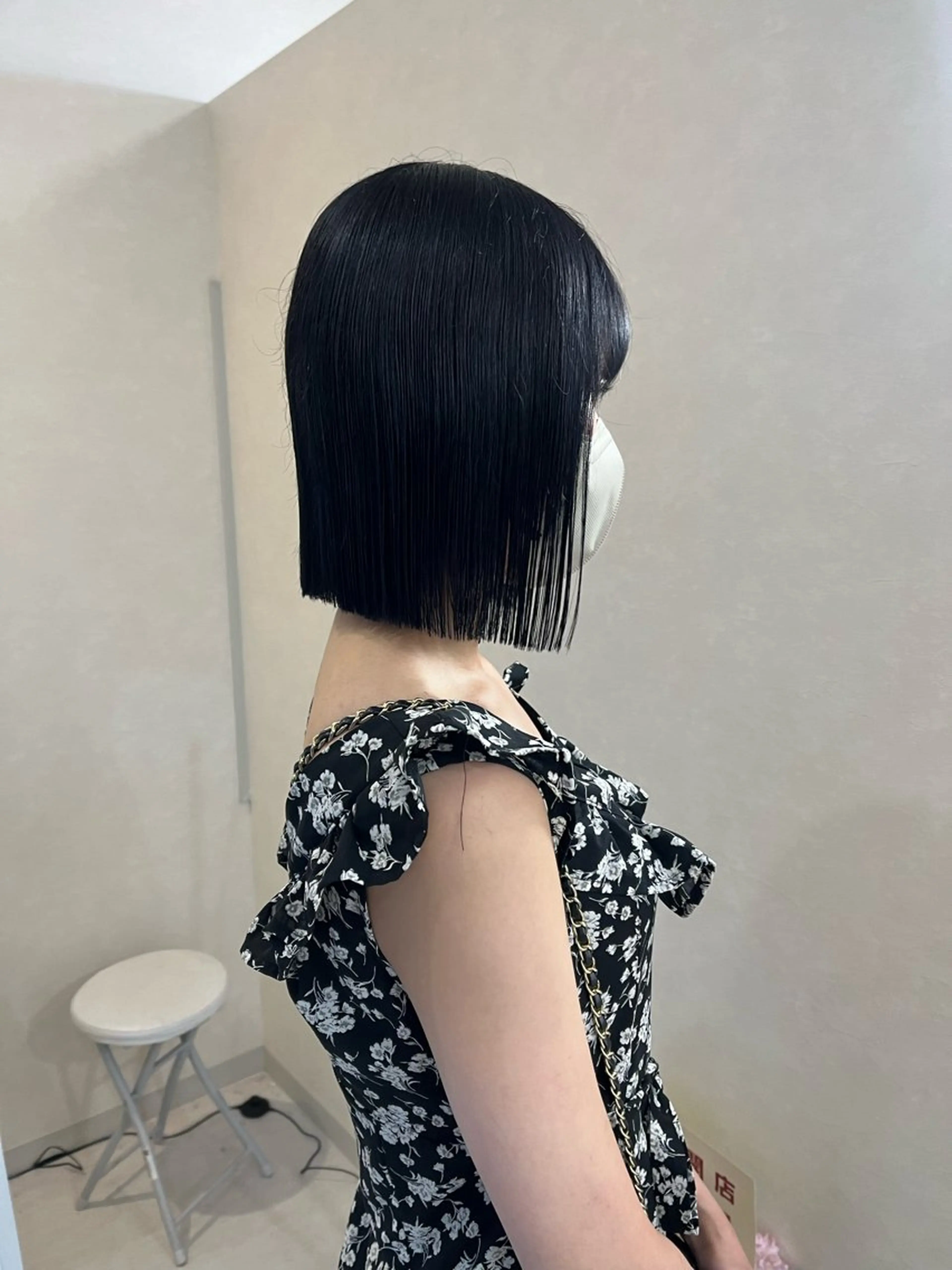 ミディアム カラー カット mir所属・長山 茉白のヘアスタイル