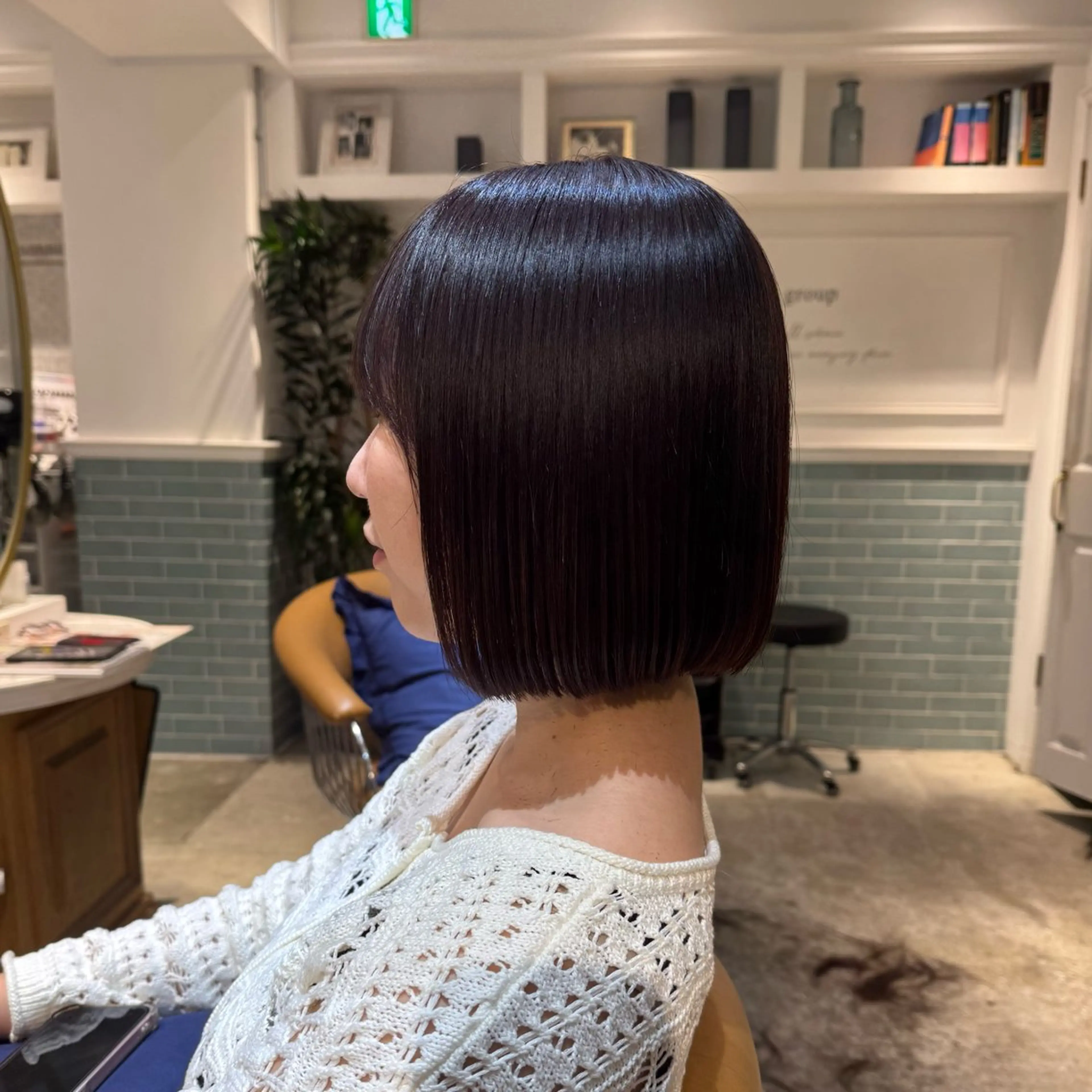 ミディアム ボブ 髪質改善 韓国風ヘア 縮毛矯正 カット ヘアカラー トリートメント ヘアセット 髪質改善/ボブ /韓国/erikoのヘアスタイル