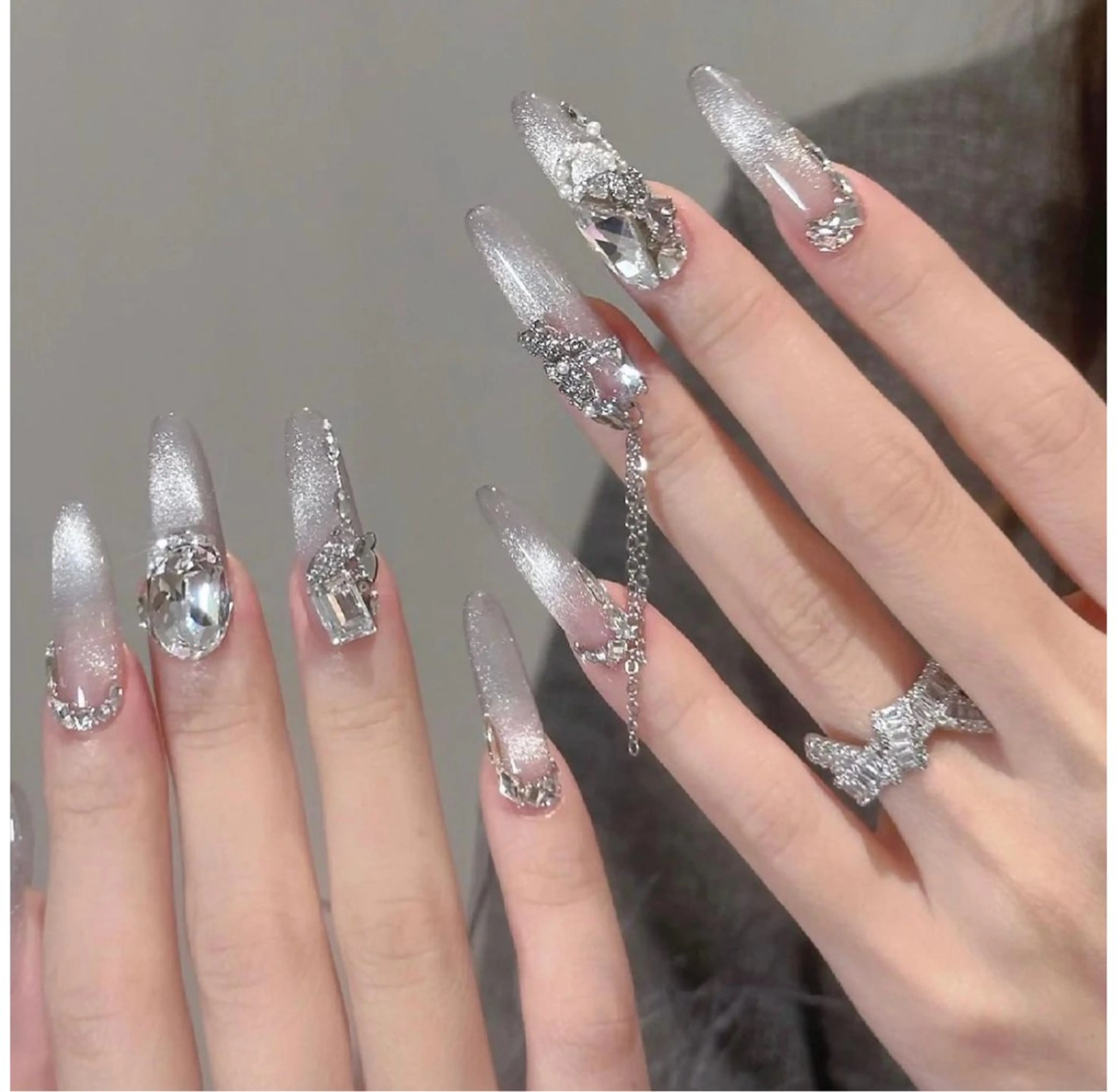 ネイル オーロラネイル ブルー チークネイル フットネイル フレンチネイル ハンドネイル REI レイのネイルデザイン