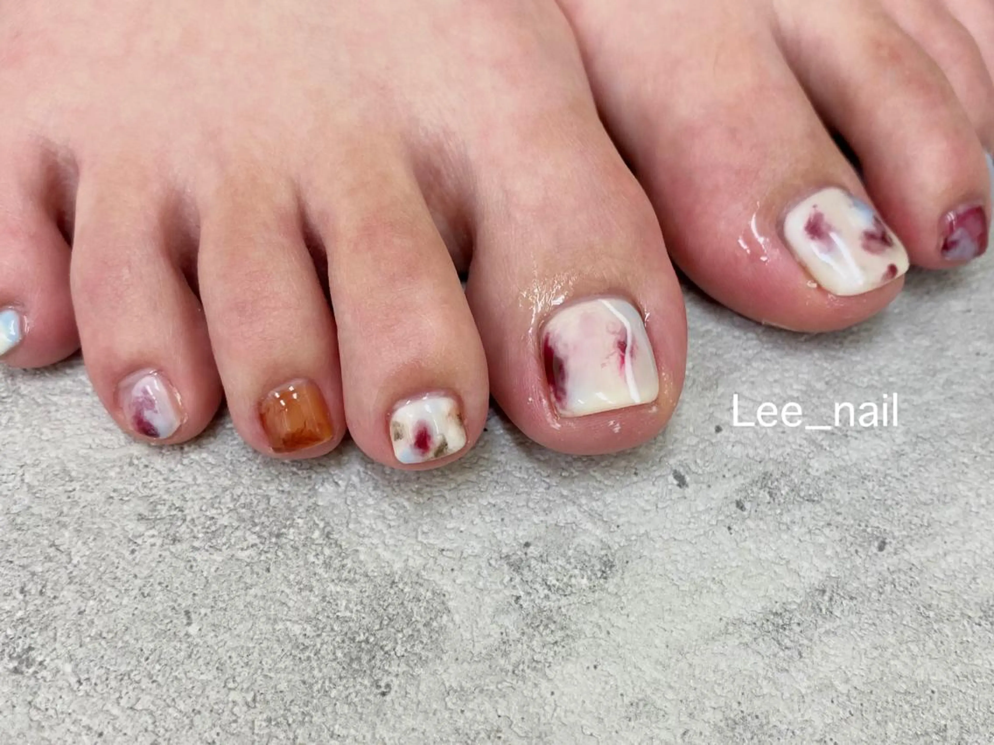 ネイル フットネイル ニュアンスネイル フットネイル Lee_ nailのネイルデザイン