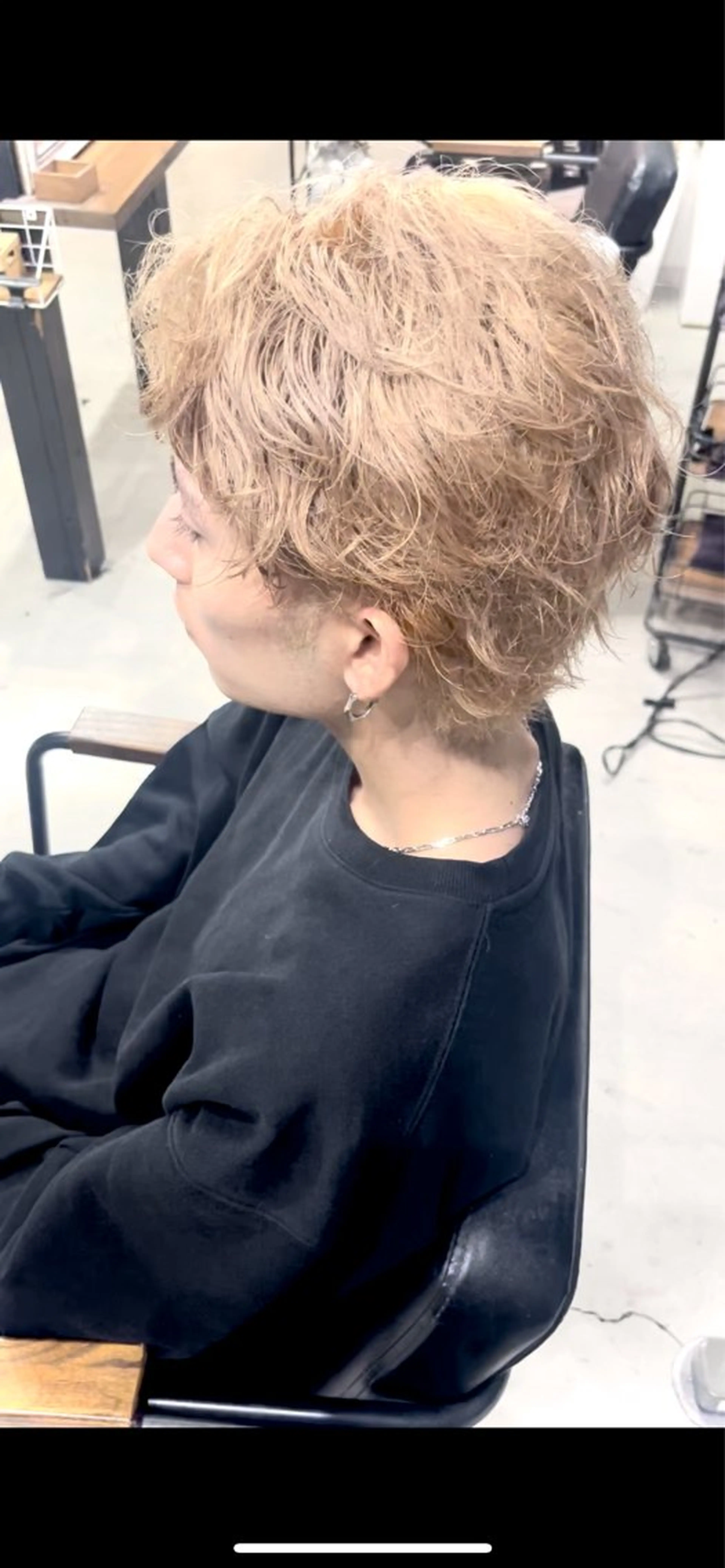 【🎊ミニモ限定✨】【メンズ💇🏼‍♂️】ダブルカラー【ケアブリーチ】特殊ケア剤＋カットの写真
