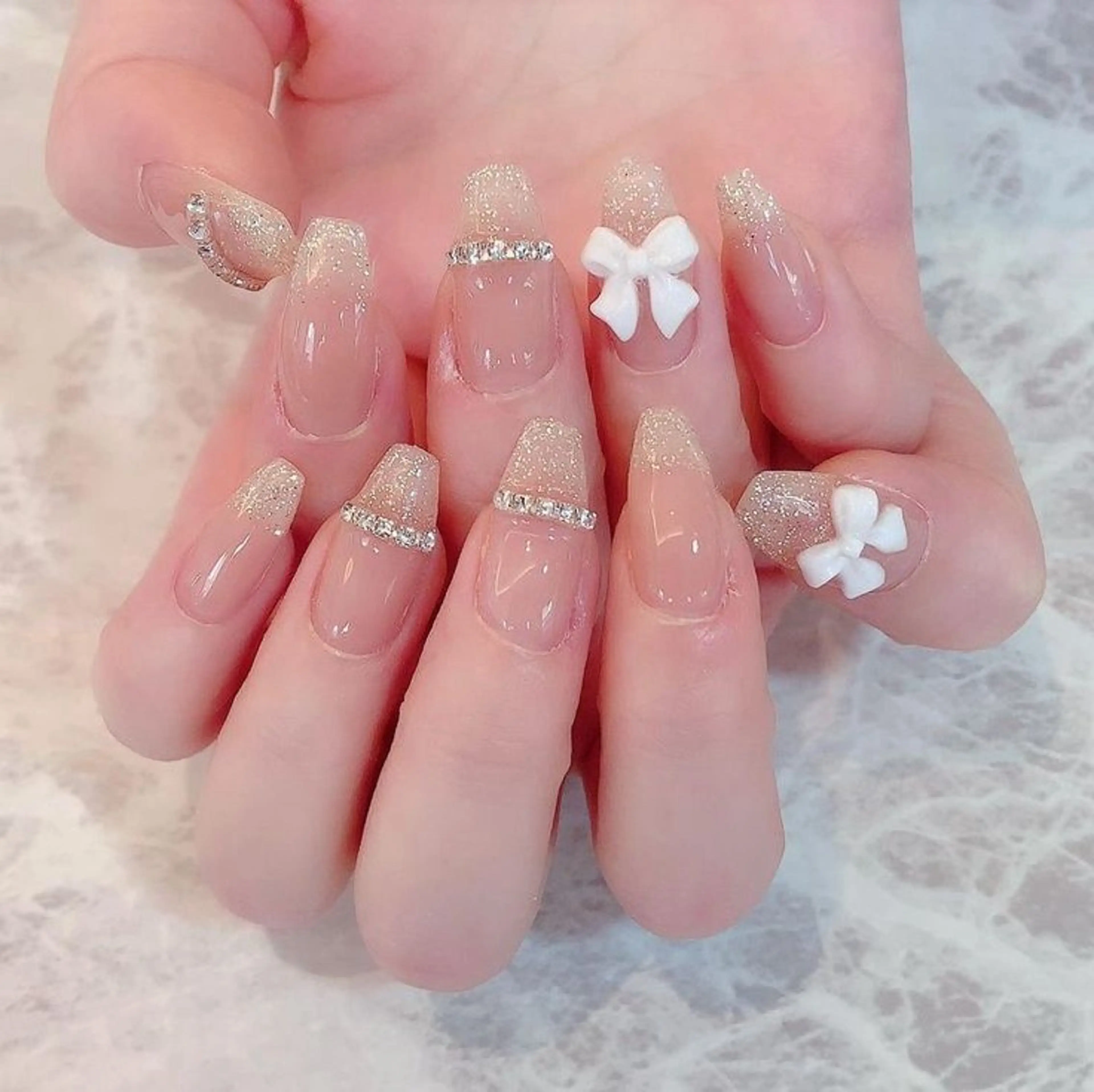 ネイル マグネットネイル ミラーネイル ハンドネイル Lee Nailsのネイルデザイン