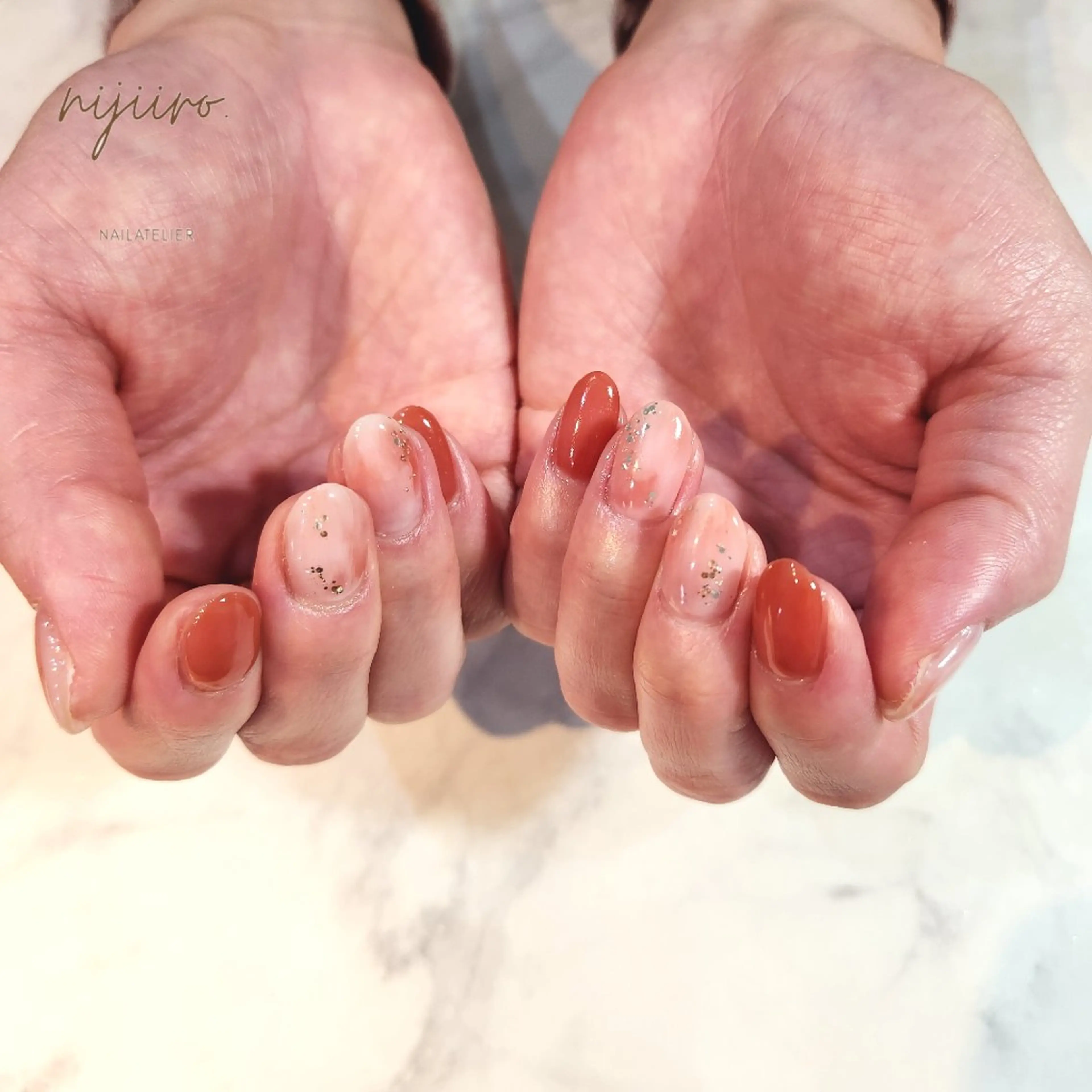 ネイル ハンドネイル nailatelier nijiiro.所属・nijiiro🌈 サトウのネイルデザイン