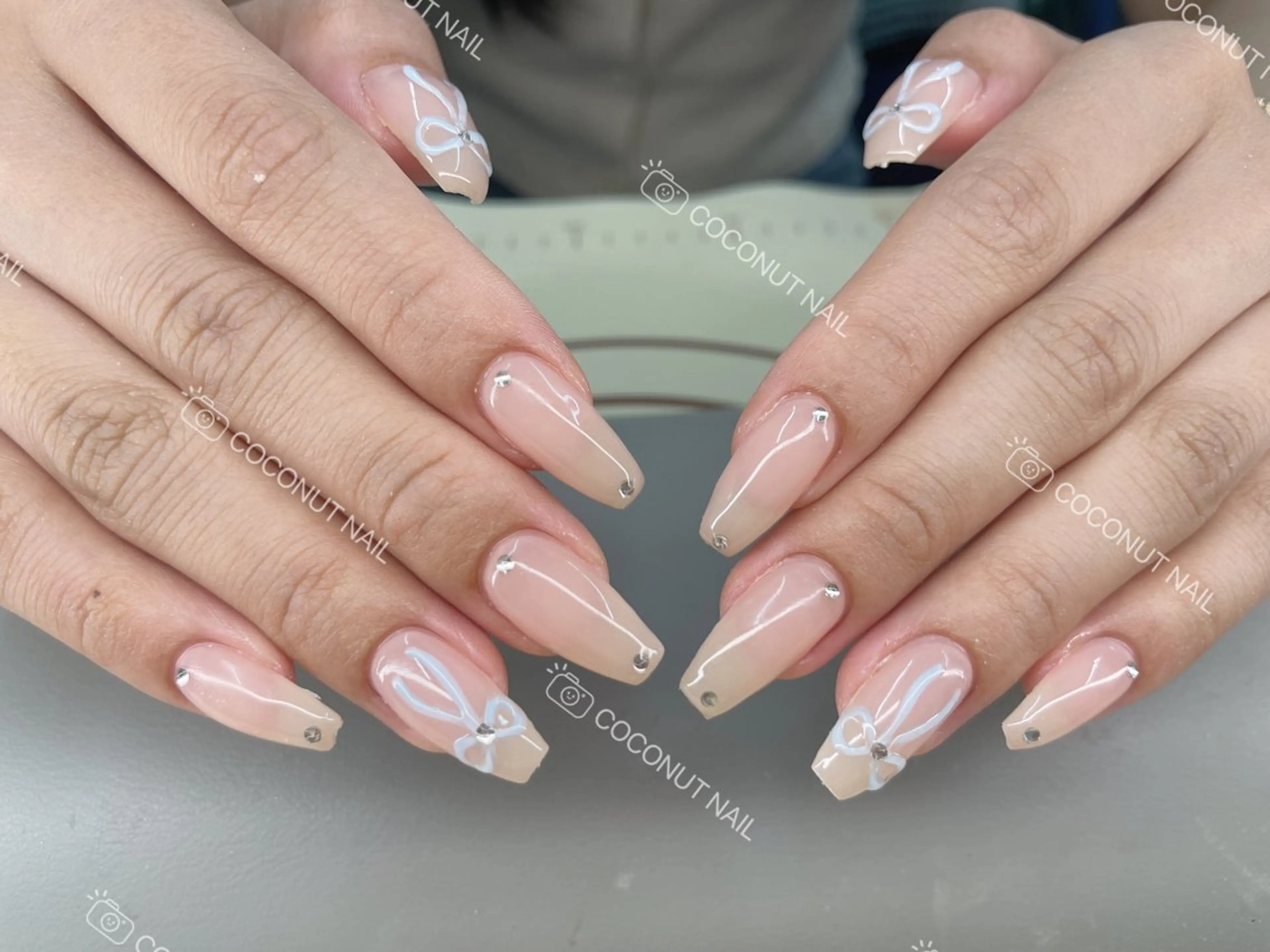 ネイル ハンドネイル 神田 ココナッツのネイルデザイン