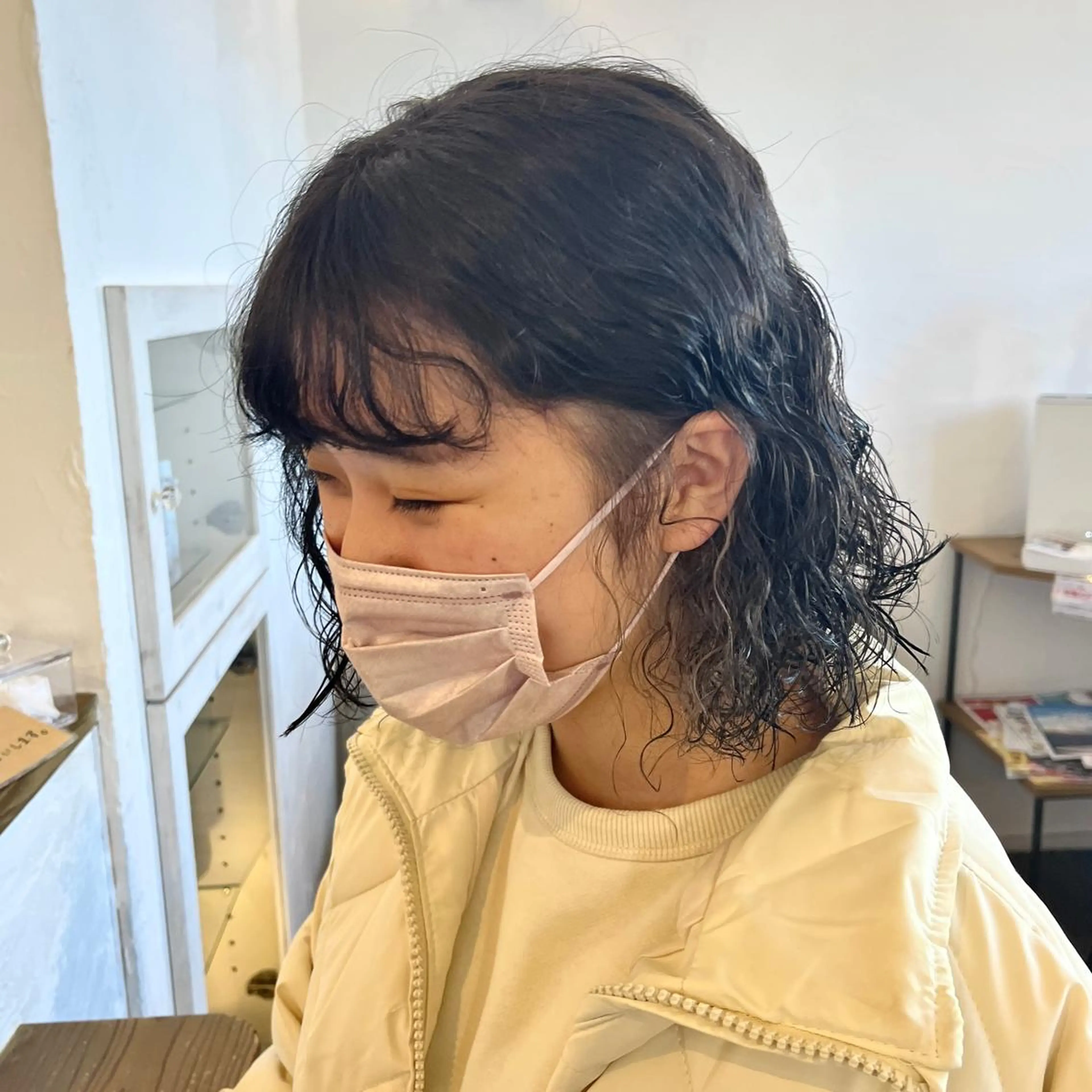 ミディアム パーマ ミディアムパーマ 伊藤ゆかり/髪質改善 /透明感カラーのヘアスタイル