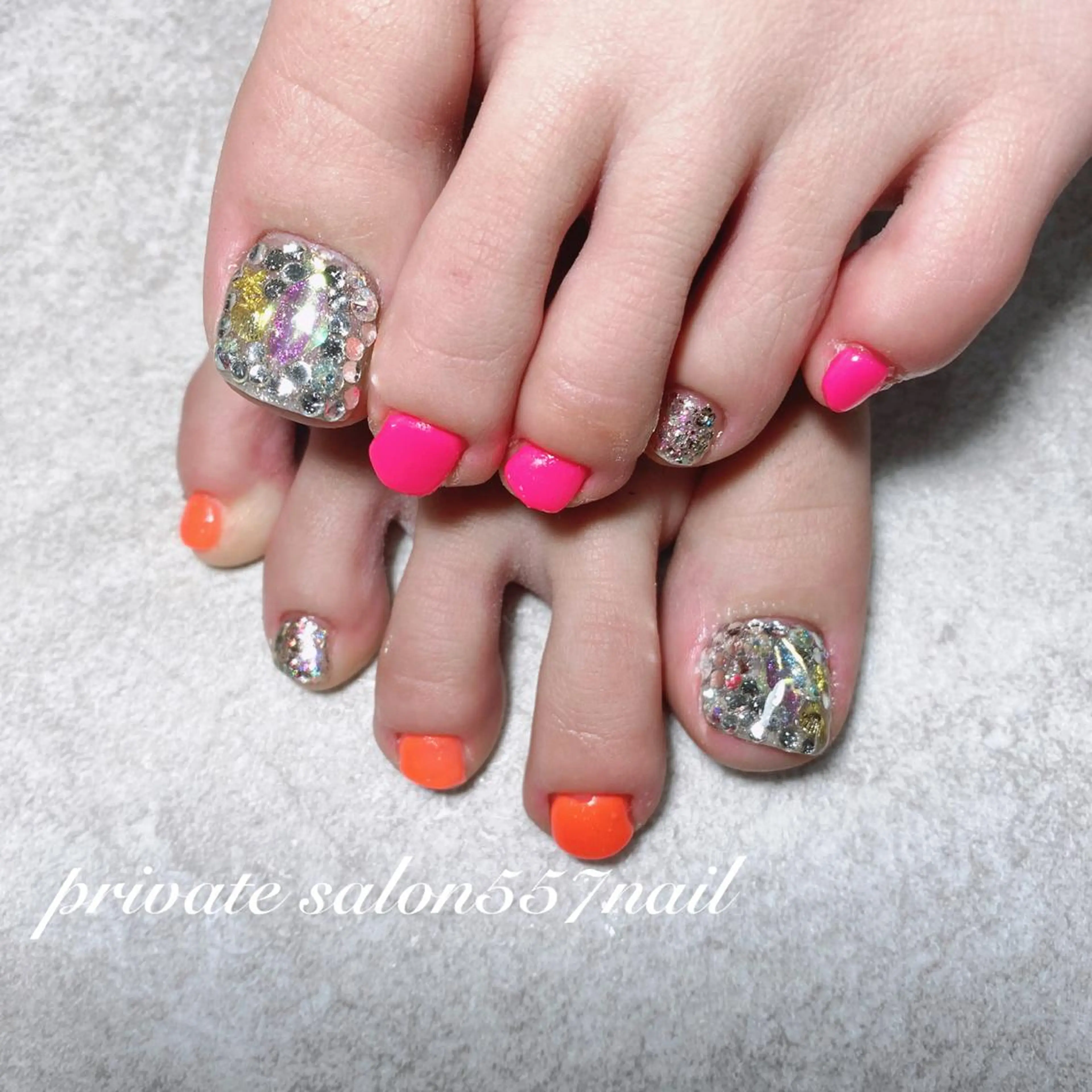 ネイル フットネイル 557 nailのネイルデザイン