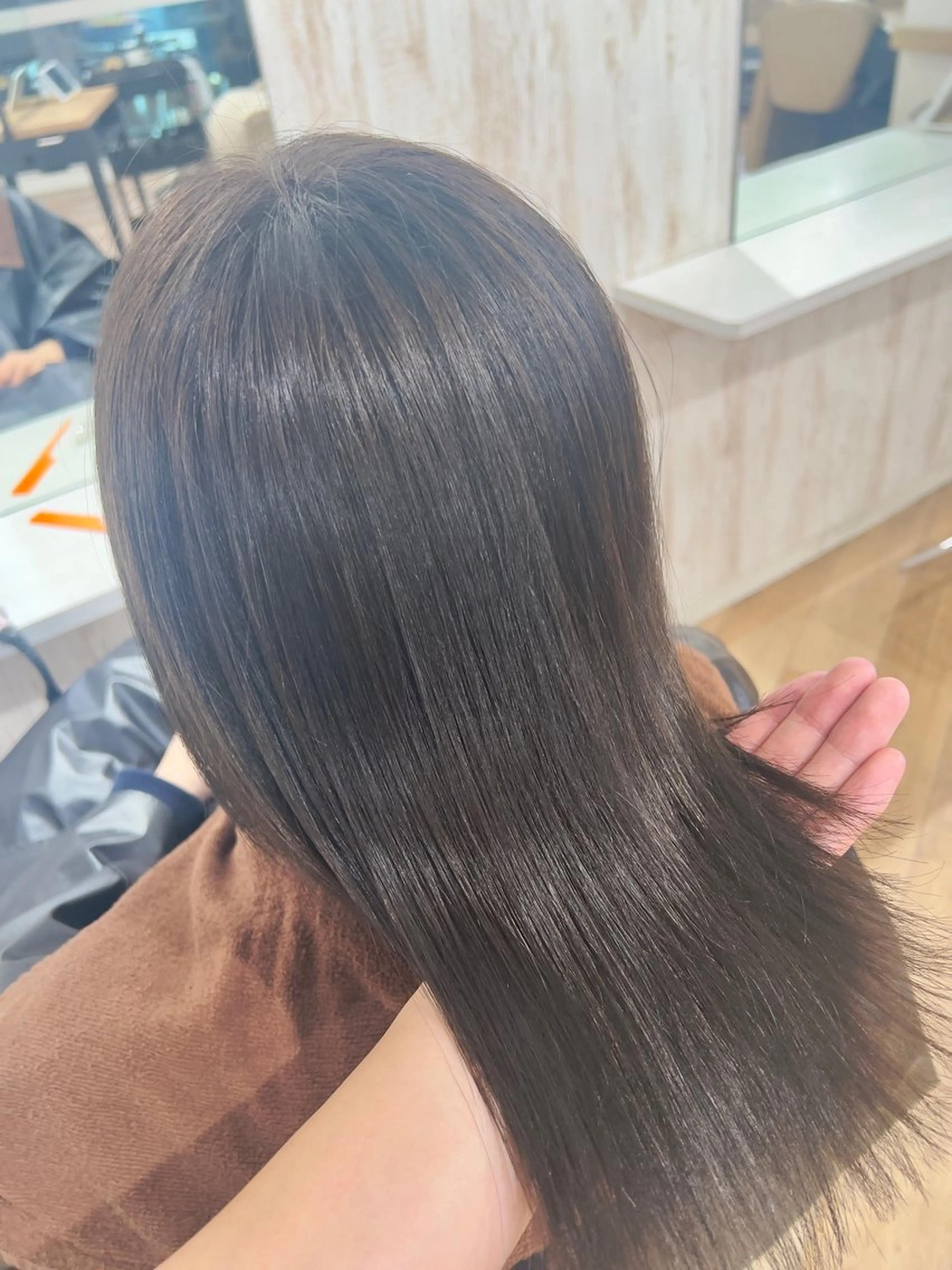 ロング カラー 立川/レイヤー/ 複雑履歴/ 西川翔真のヘアスタイル