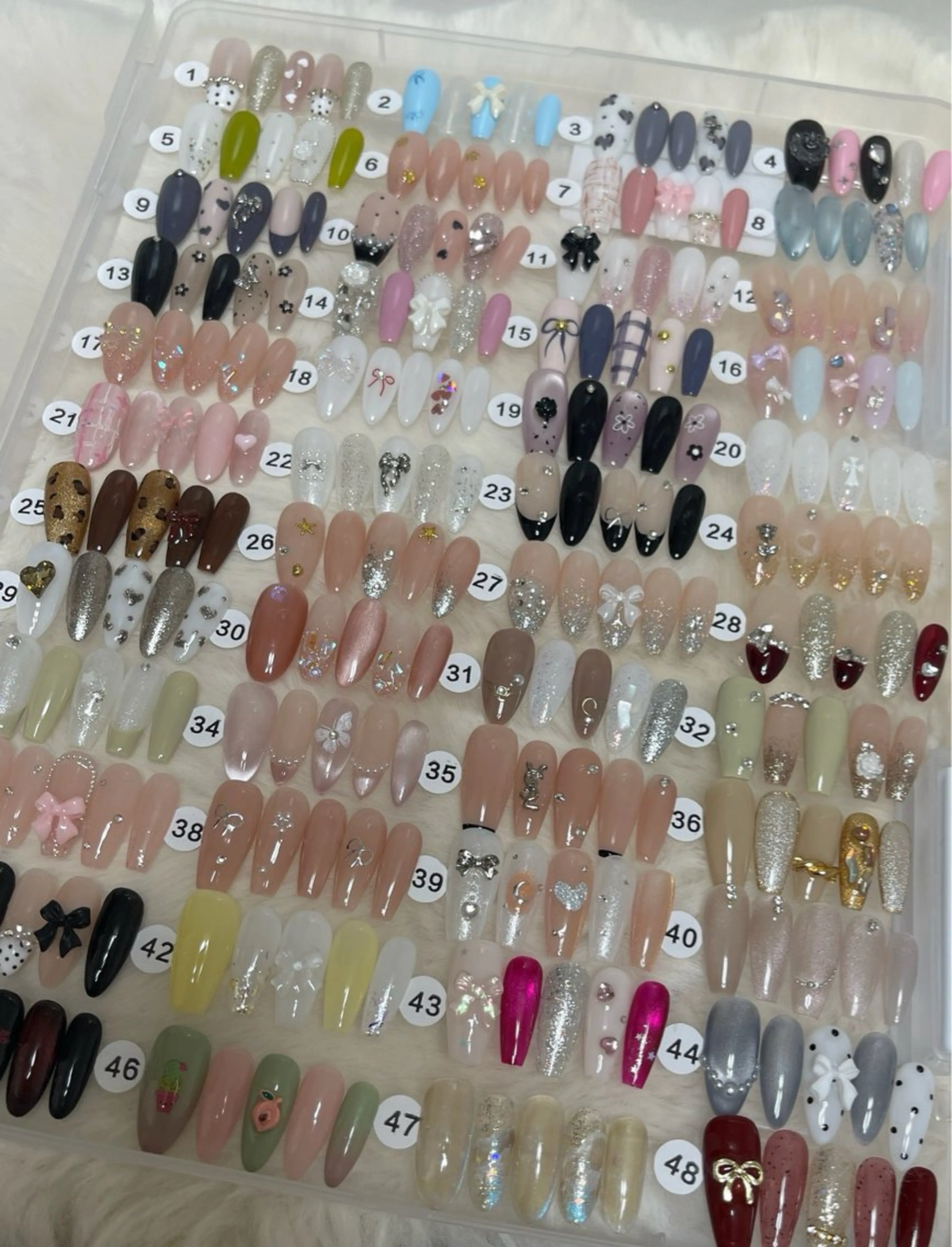 ネイル ハンドネイル ルリン サロン💅のネイルデザイン