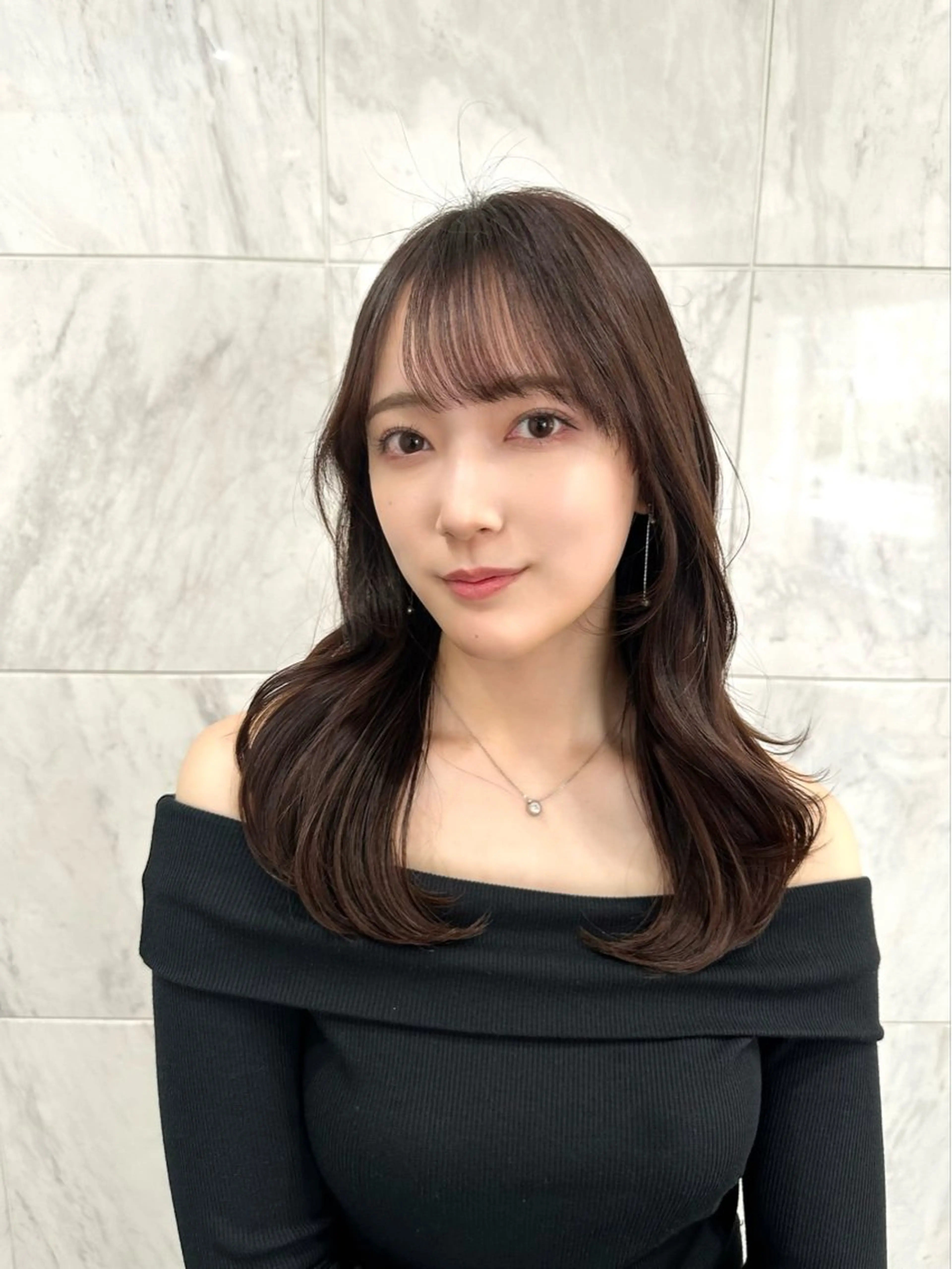 セミロング ミディアムレイヤー 添田晃基のヘアスタイル