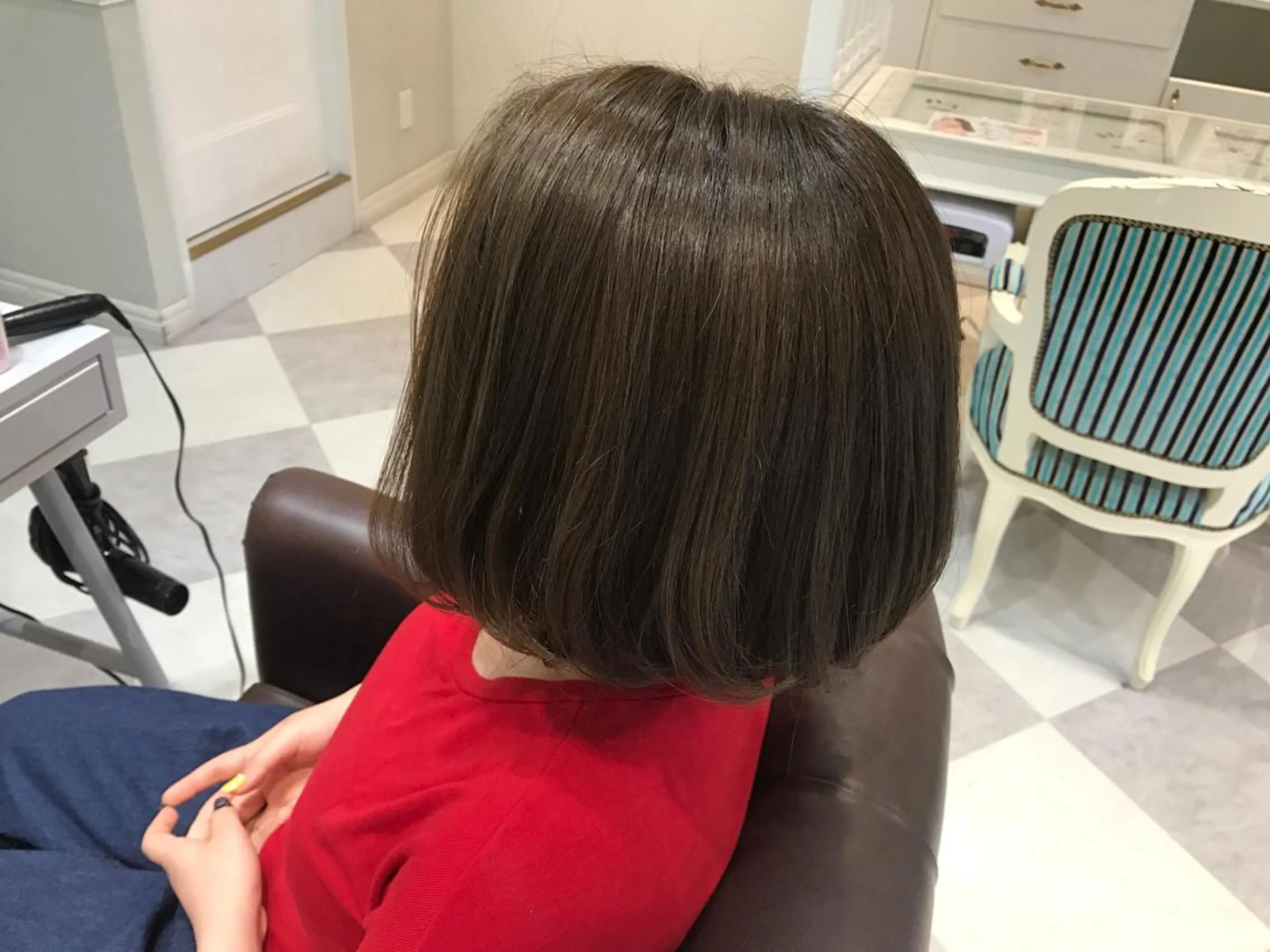 ショート カラー ブルーカラー ブルージュ ヤマナカ エリカのヘアスタイル