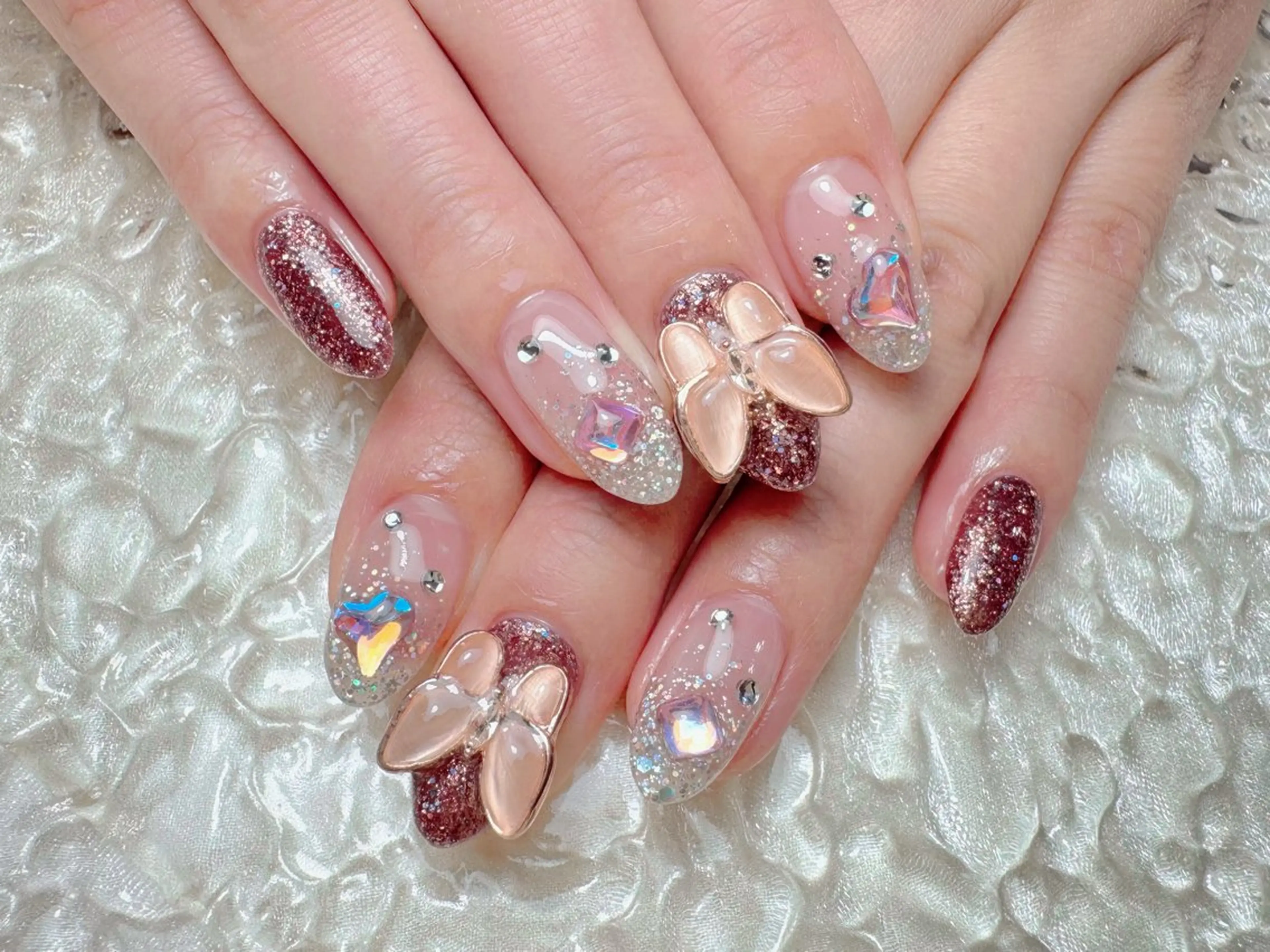 ネイル ハンドネイル マジック ミラーのネイルデザイン