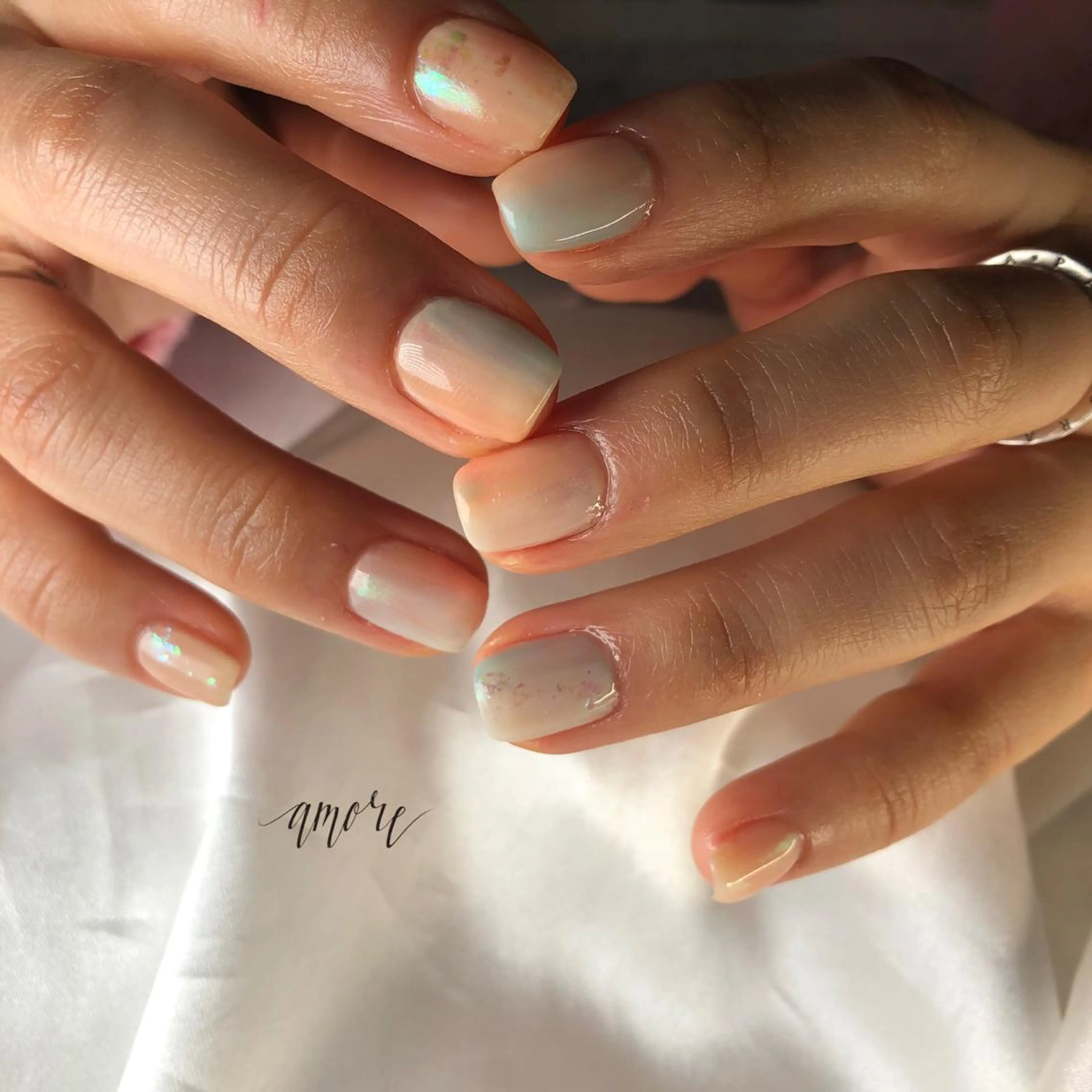ネイル ジェルネイル 氷ネイル・うるうるネイル マグネットネイル ミラーネイル ニュアンスネイル You kyehwaのネイルデザイン