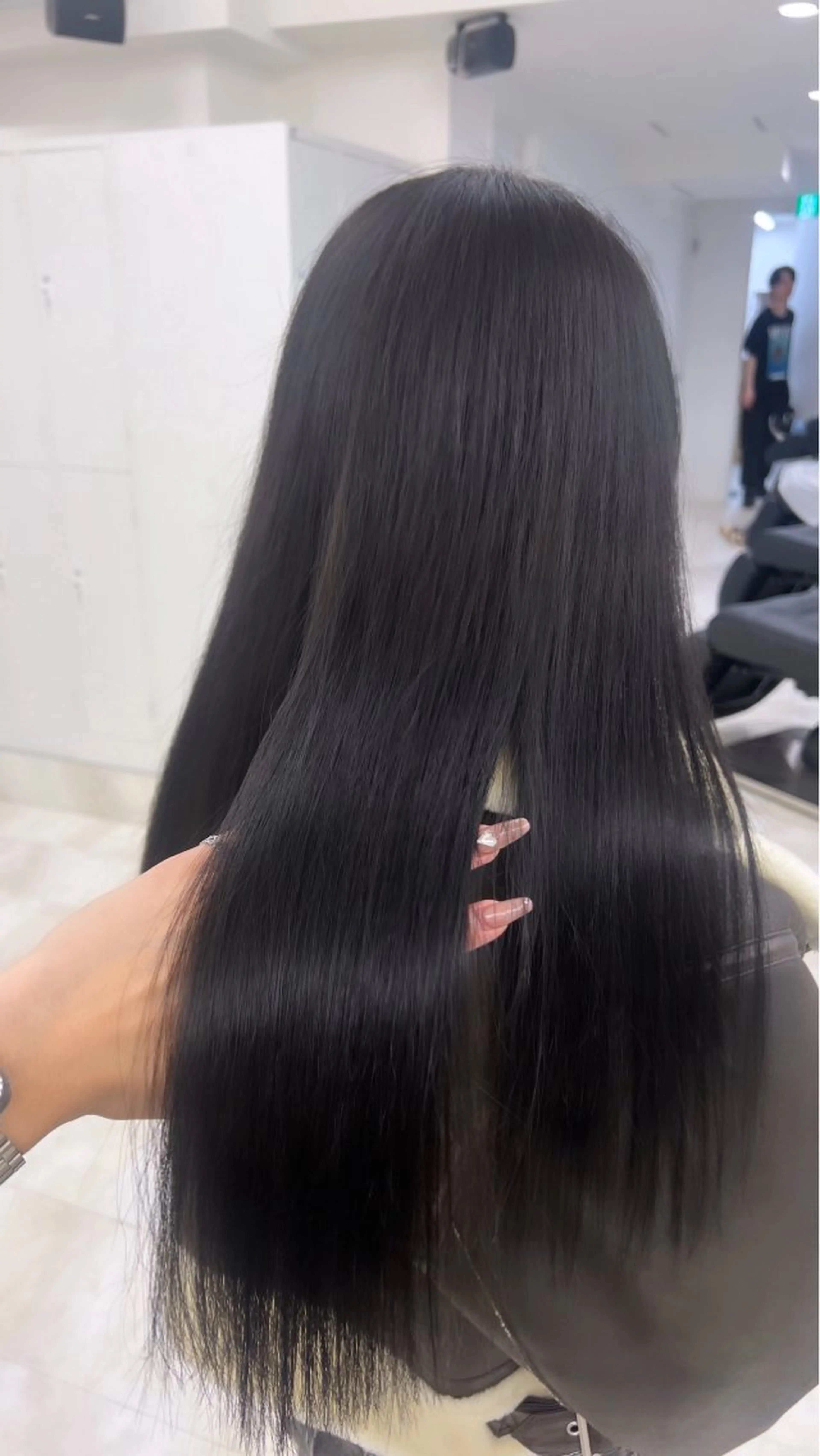 ロング カラー リコ ハッシュカット 韓国レイヤーのヘアスタイル