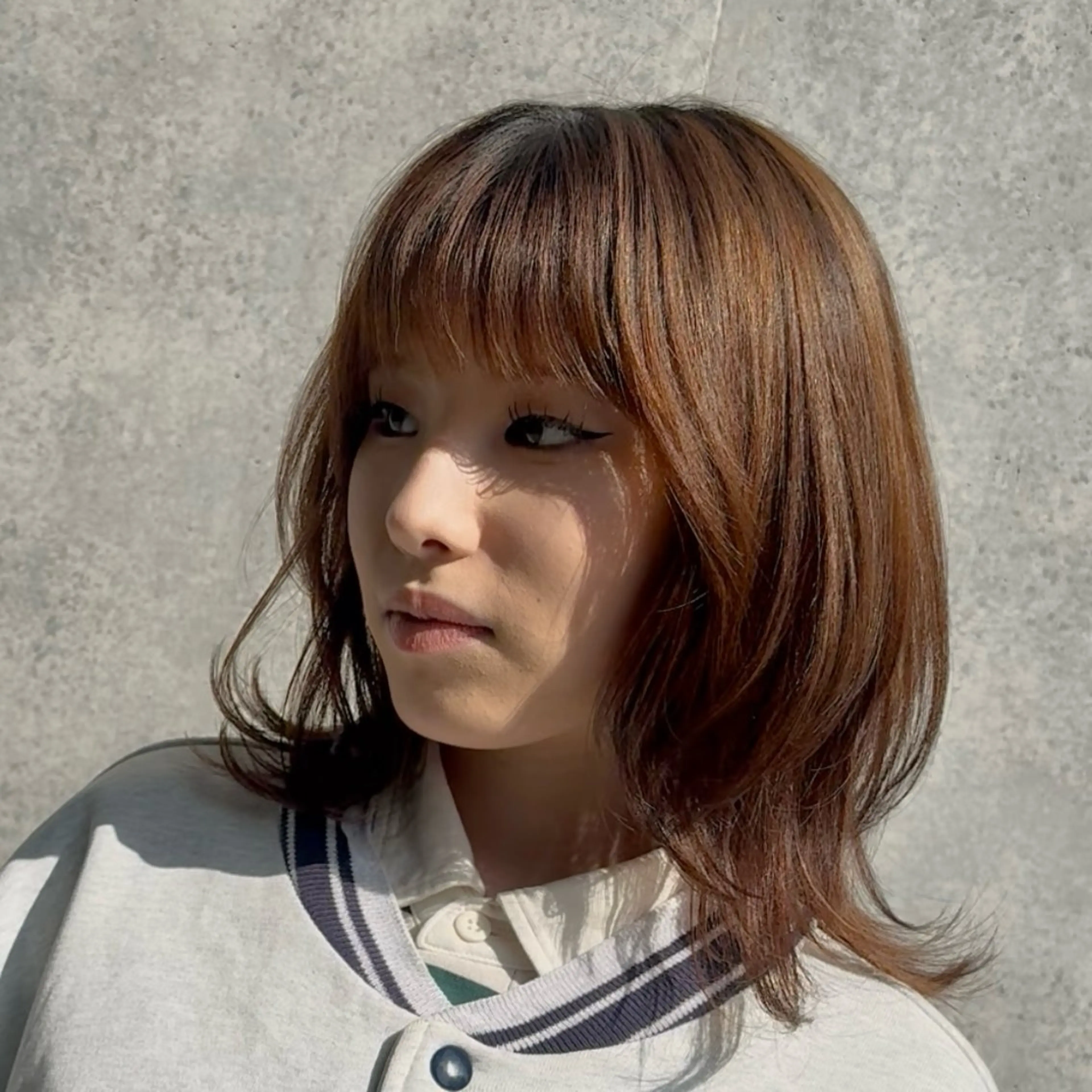 セミロング 顔まわりレイヤー 顔周りカット 外国人風カラー レイヤーカット カット アニメオタク美容師/ メンズ特化/僚汰のヘアスタイル