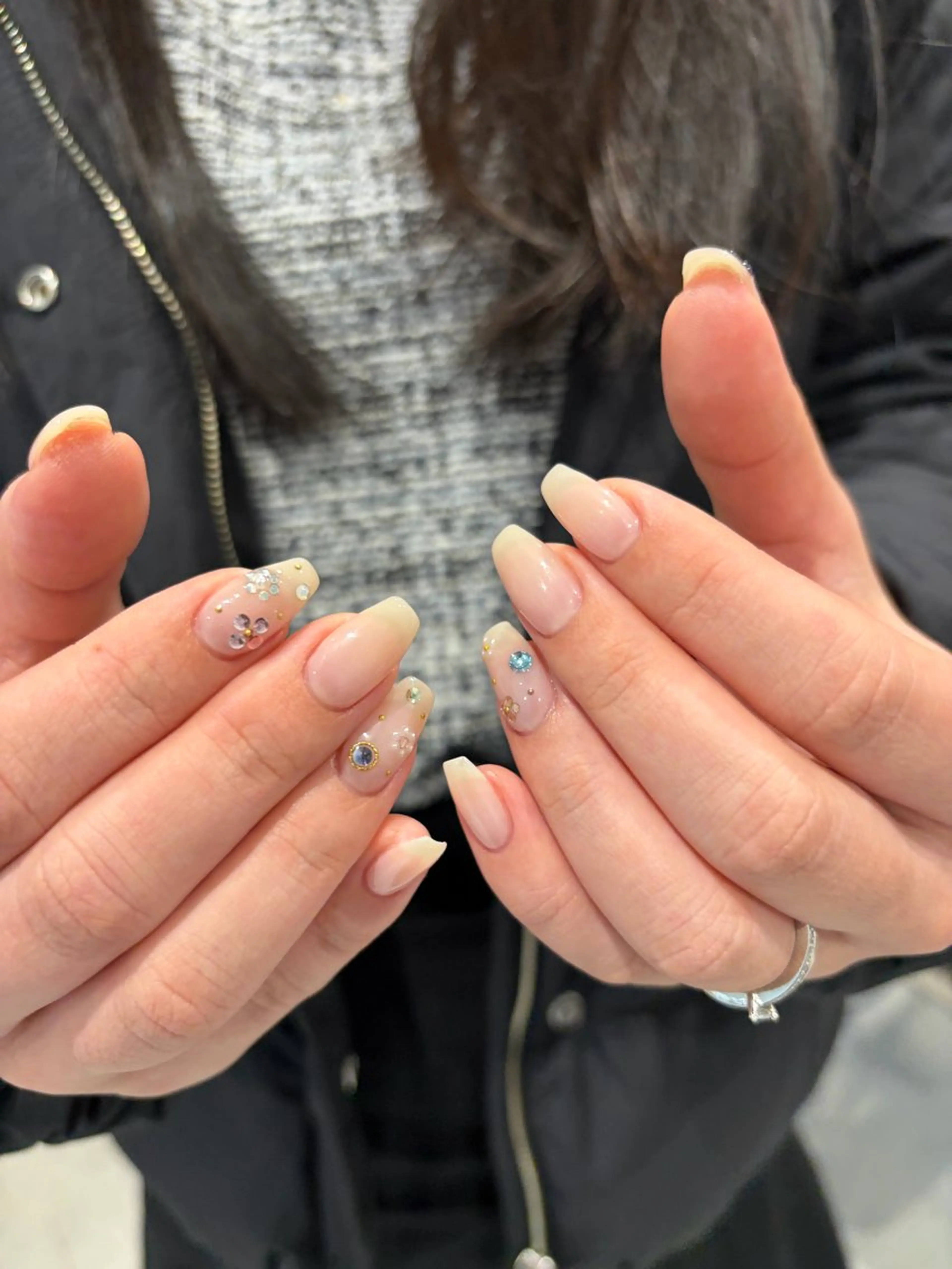 ネイル ハンドネイル NORA nail UMEDA MAIのネイルデザイン