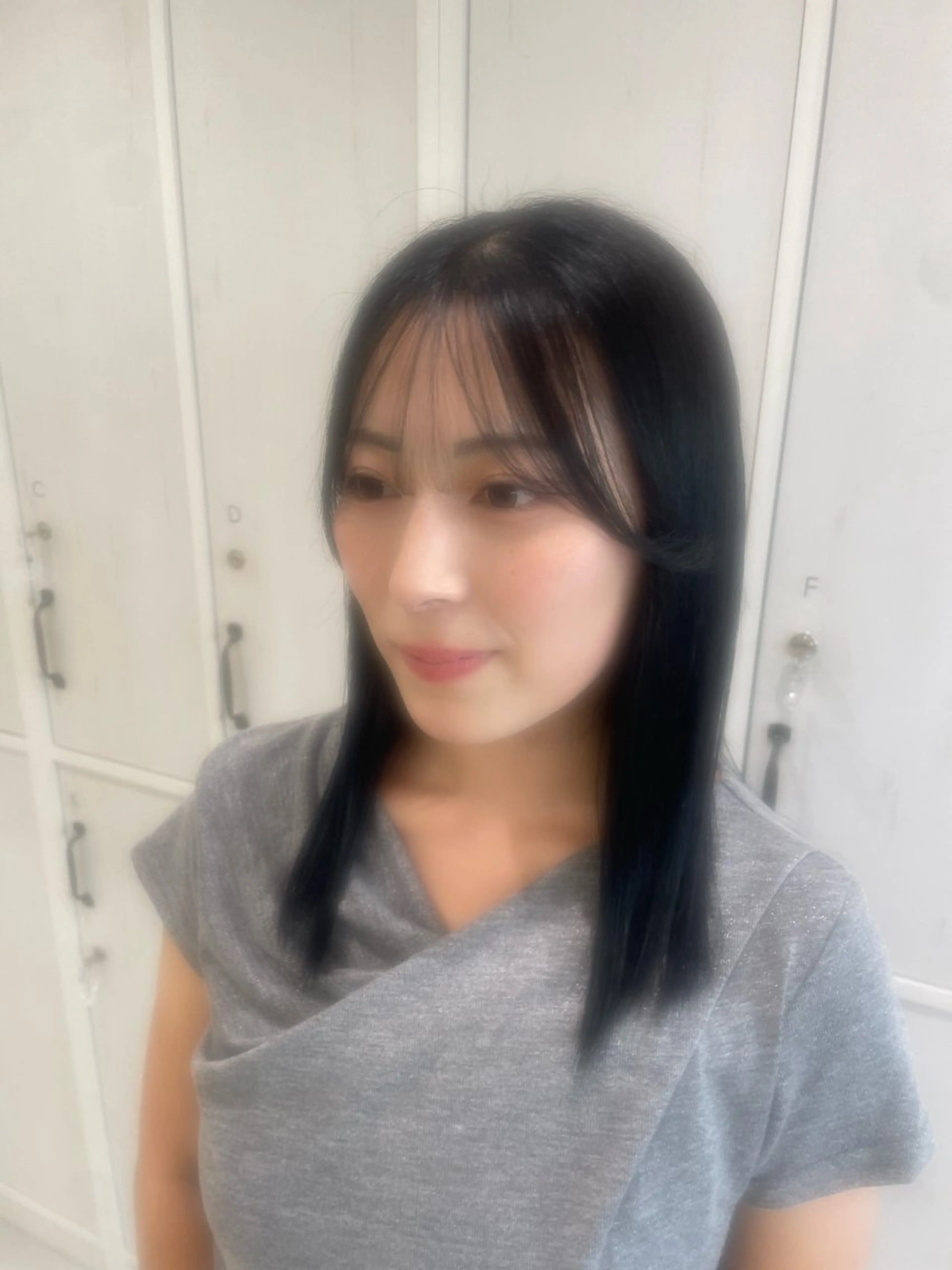 ミディアム カラー 縮毛矯正 momo/エクステ /透明感カラーのヘアスタイル