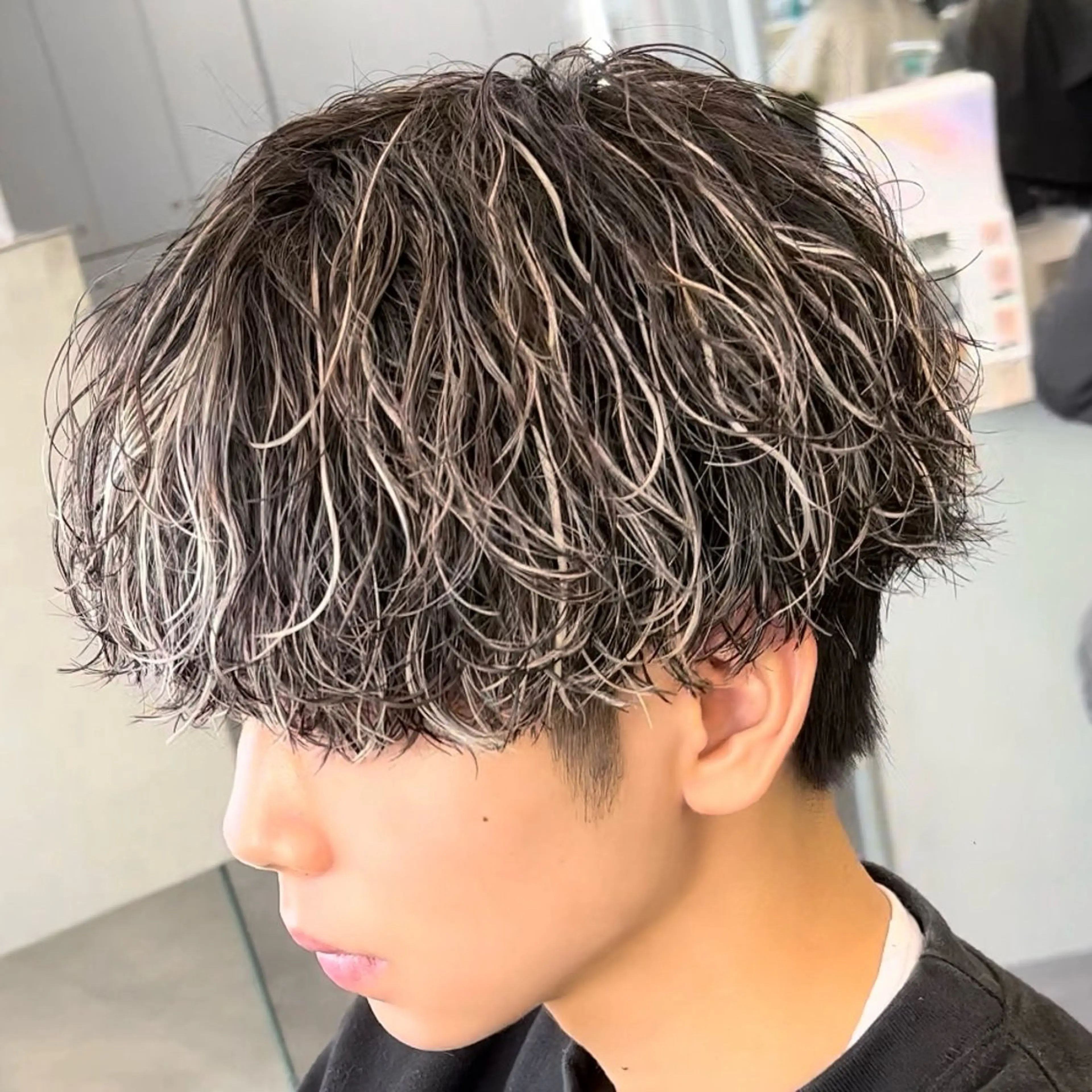ミディアム カラー ヘアアレンジ メンズ fifth 石川 凪のヘアスタイル