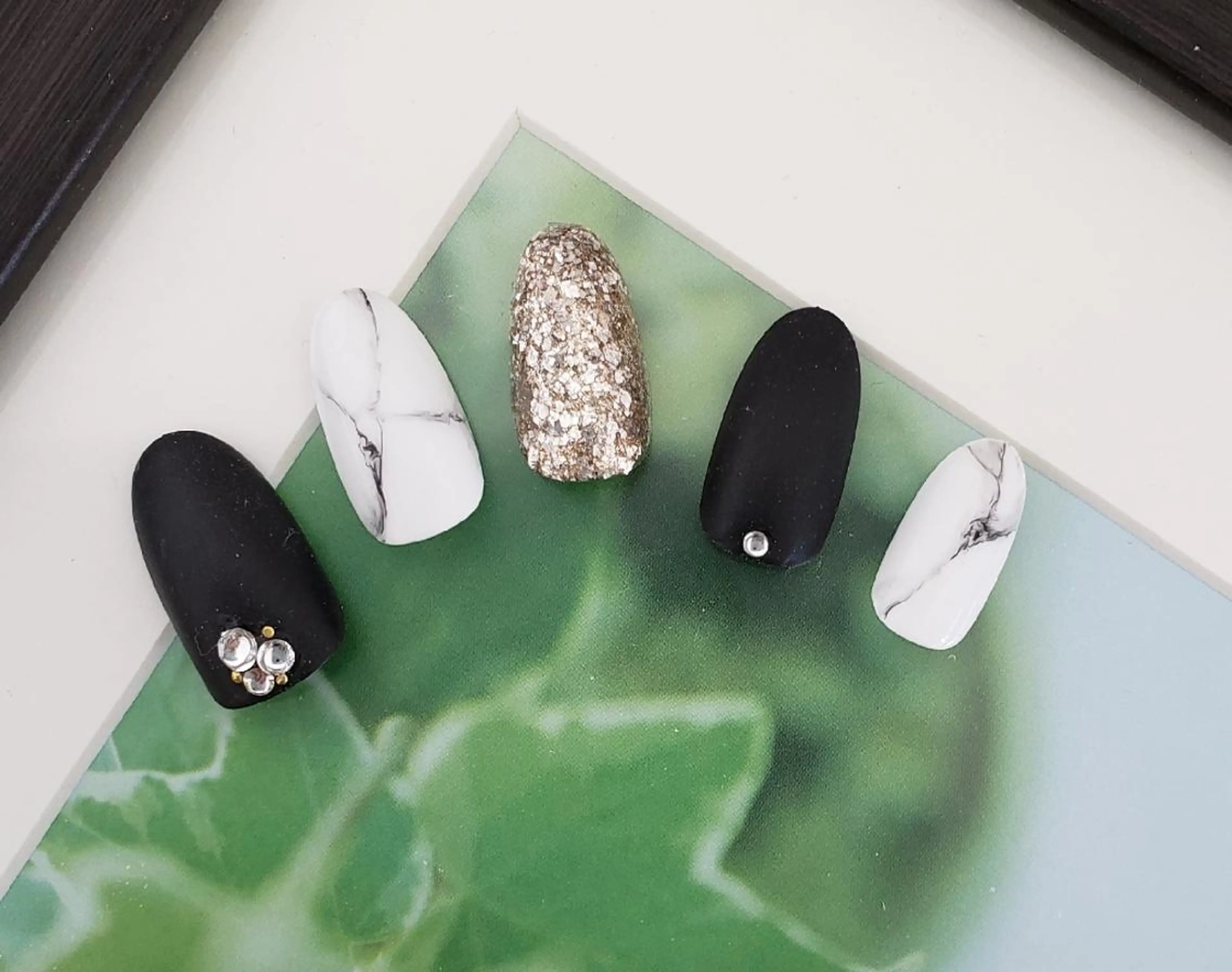 ネイル Laule’a 昭島店のネイルデザイン