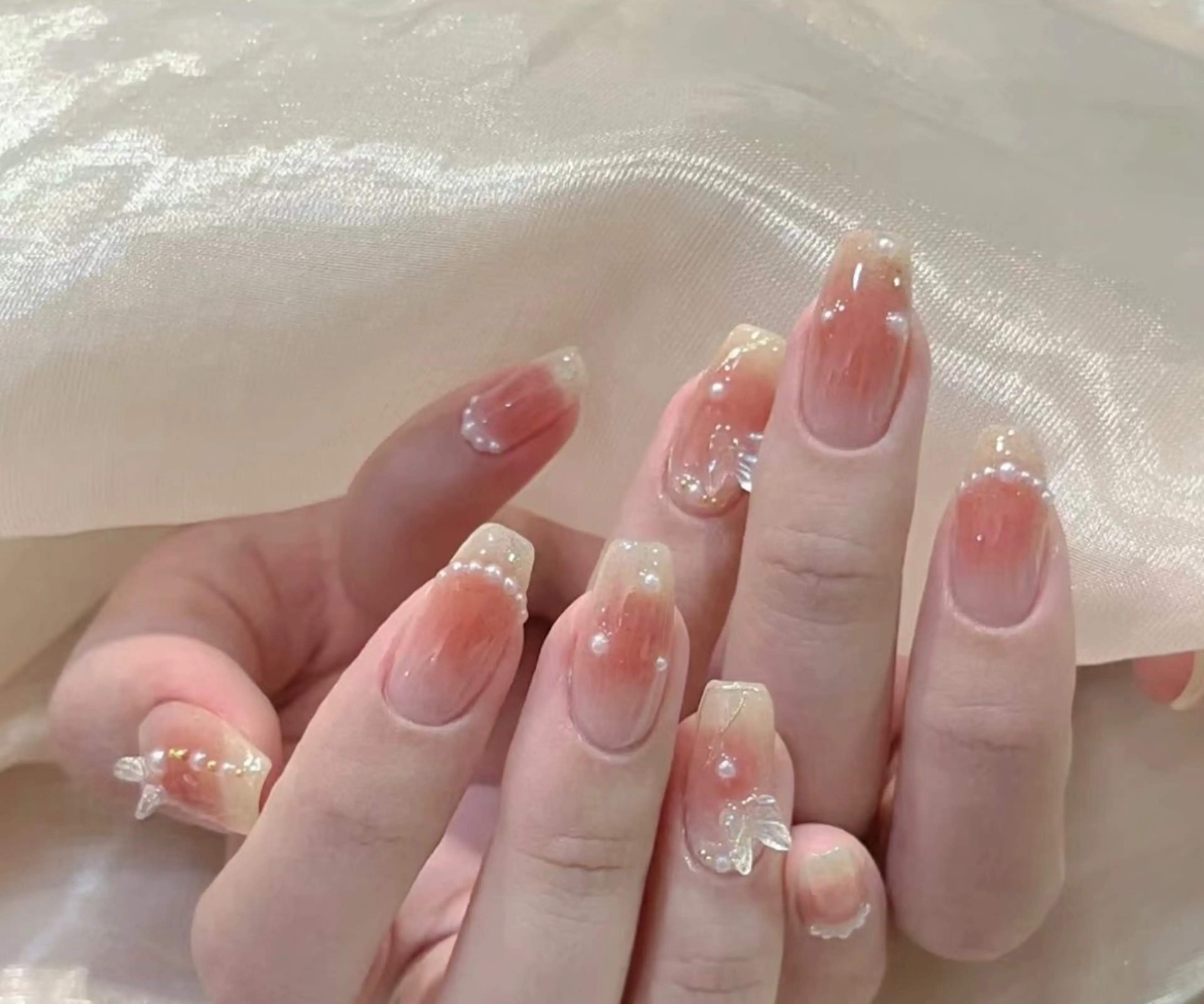 ネイル ハンドネイル 🍑 momo_nailのネイルデザイン