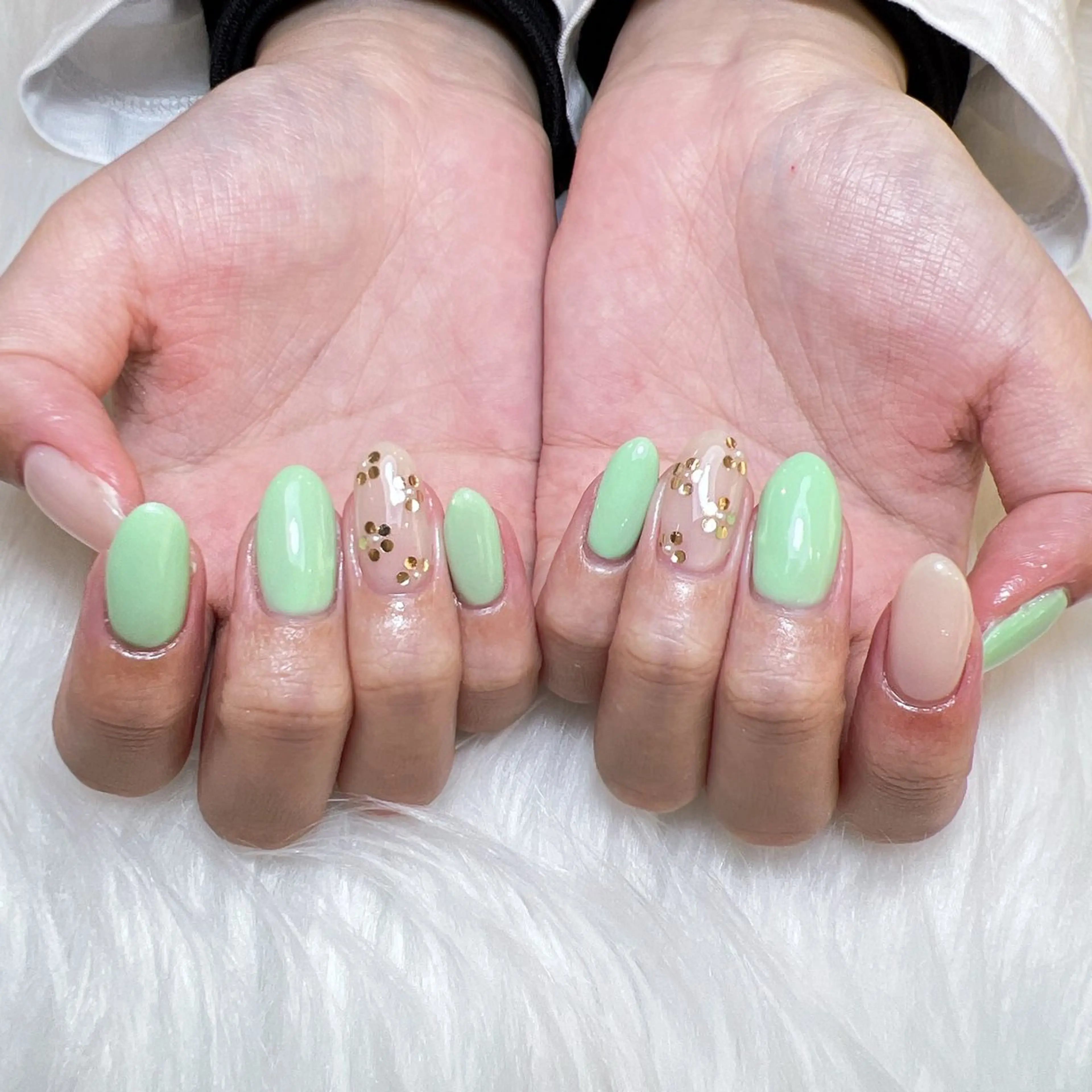 ネイル パステルネイル lifra Hinaのネイルデザイン