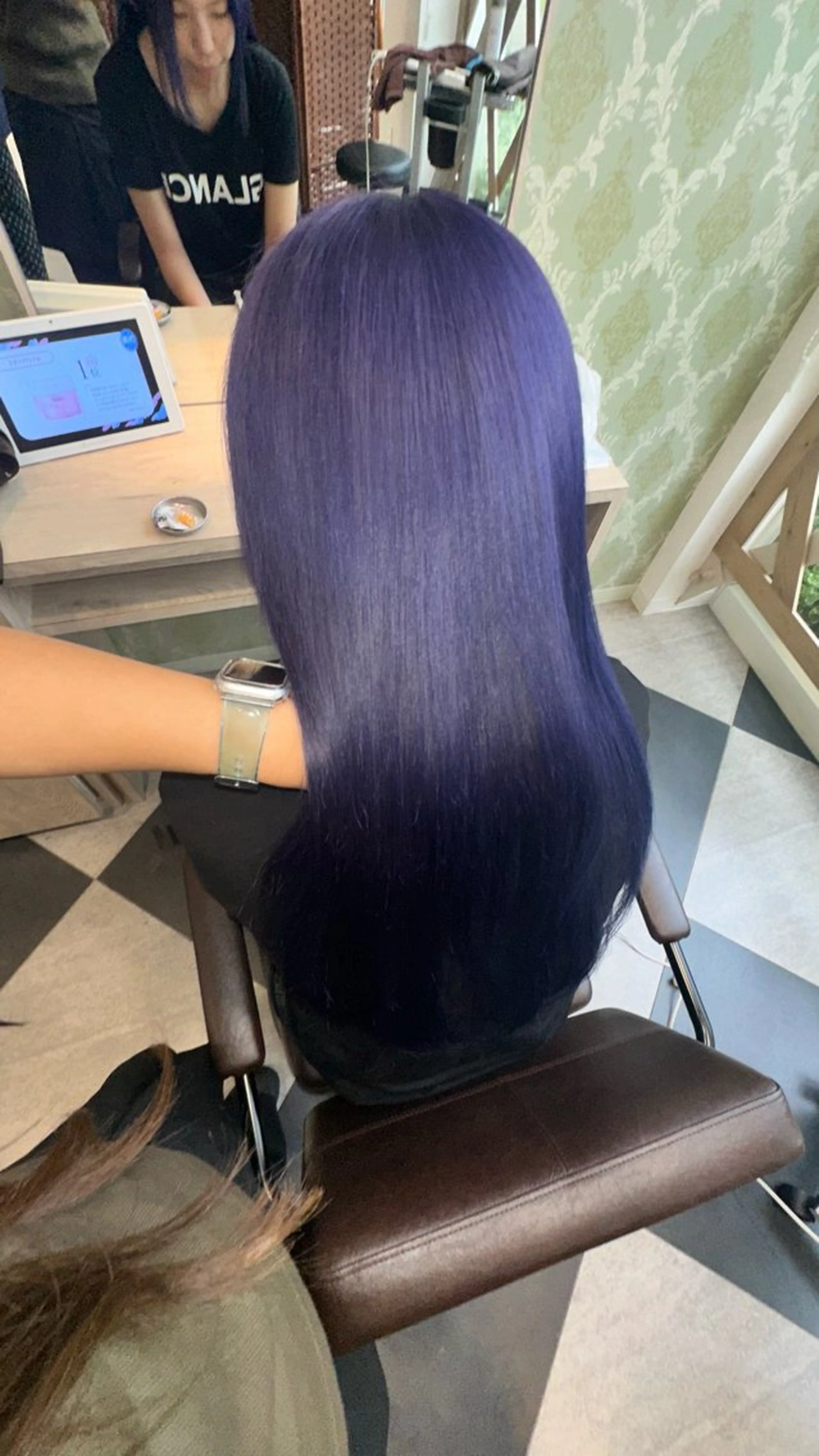 ロング カット ヘアカラー トリートメント 御舩 青衣のヘアスタイル