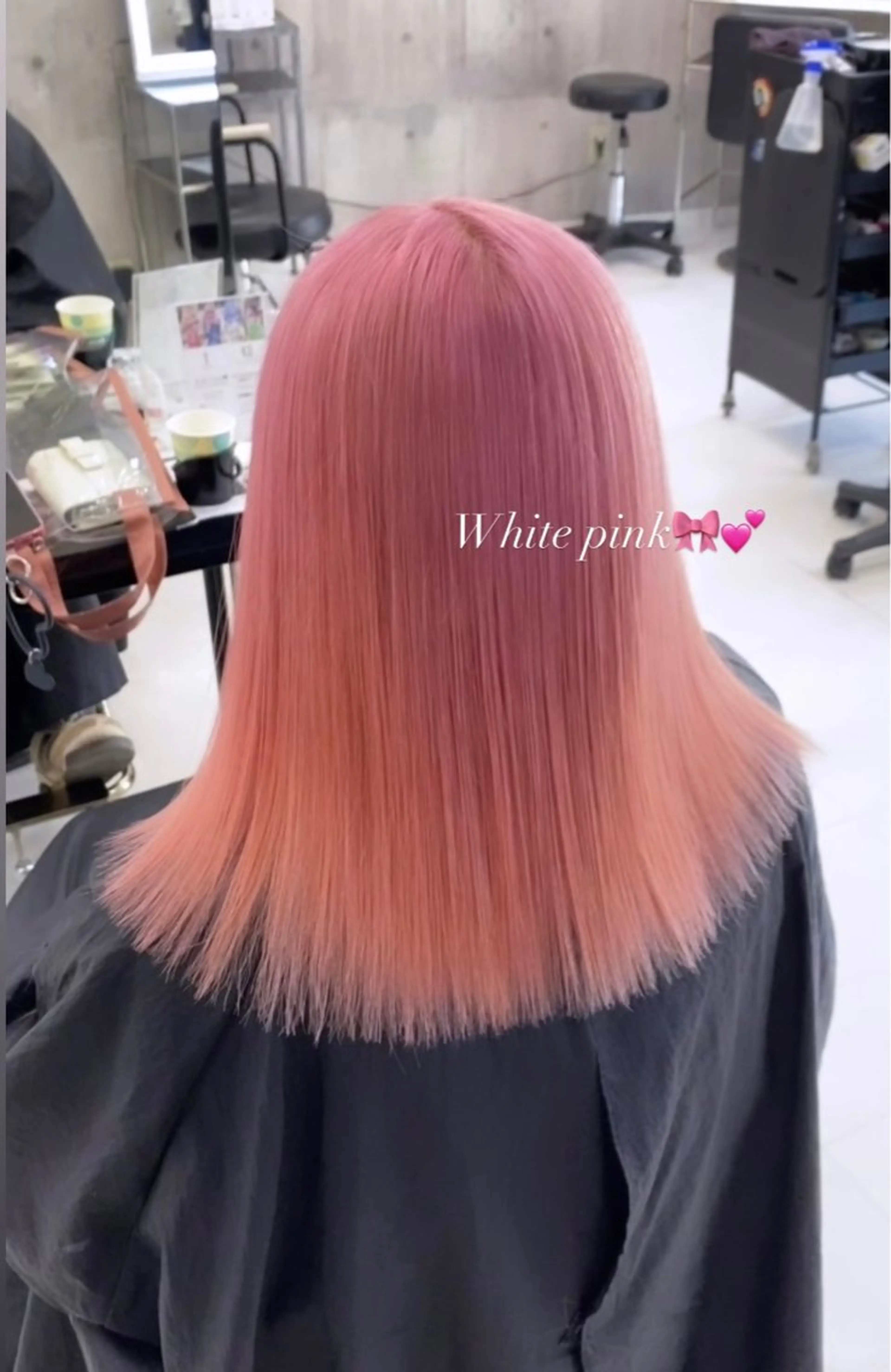 セミロング カラー ヘアアレンジ メンズ ヘアカラー 🌈【🎀ヘアデザイ ナー🎀】✨ノン✨のヘアスタイル