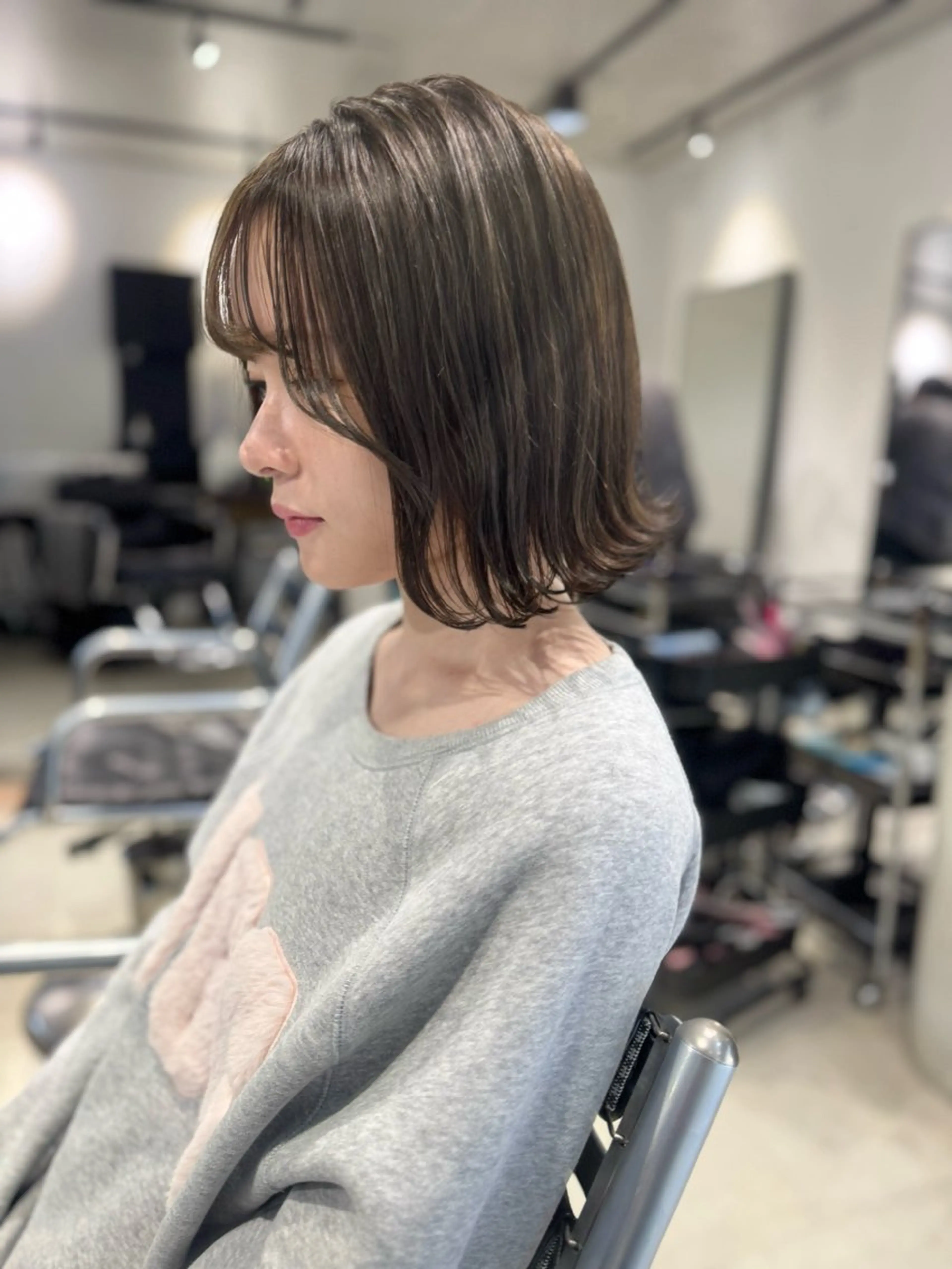 ミディアム カラー パーマ カット ヘアカラー トリートメント ヘッドスパ ヘアセット 透明感/オリーブ/ グレージュ/YUKAのヘアスタイル